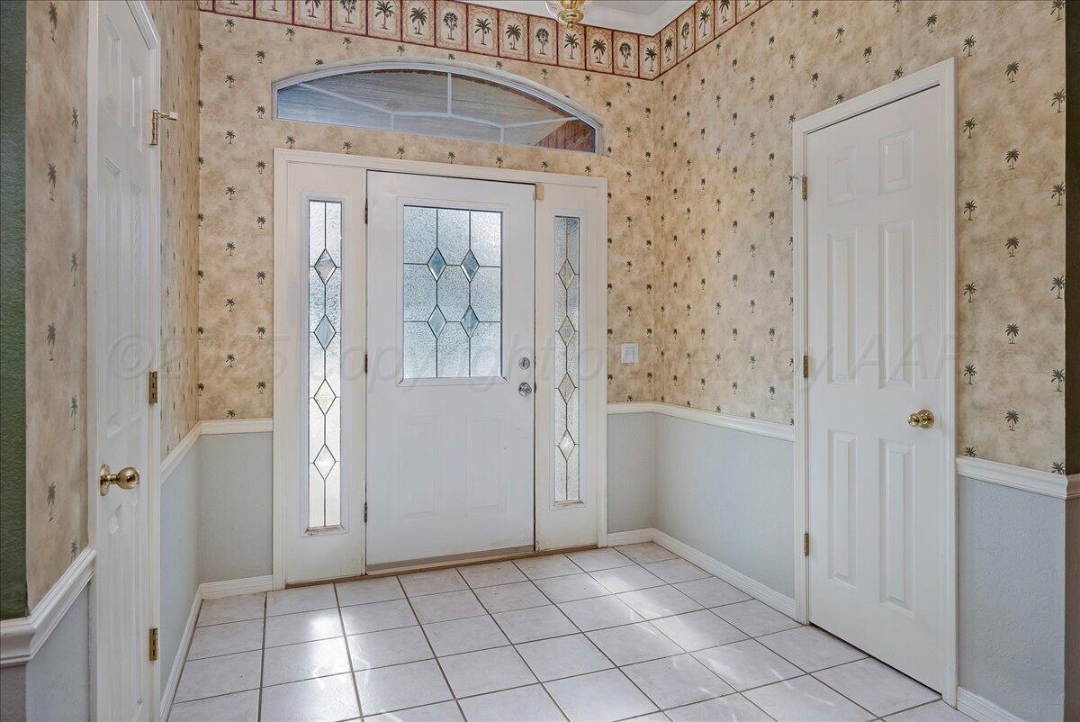 7308 Andover Property Photo 3