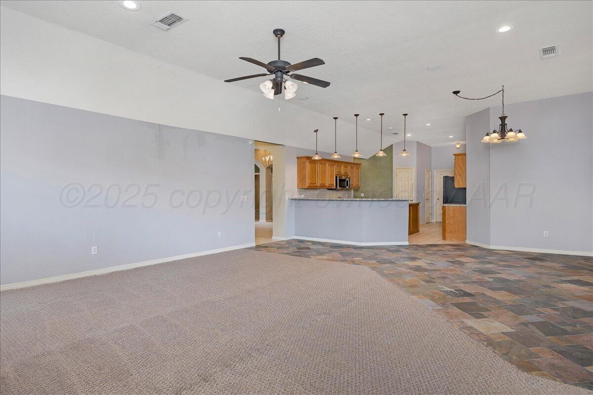 7308 Andover Property Photo 11