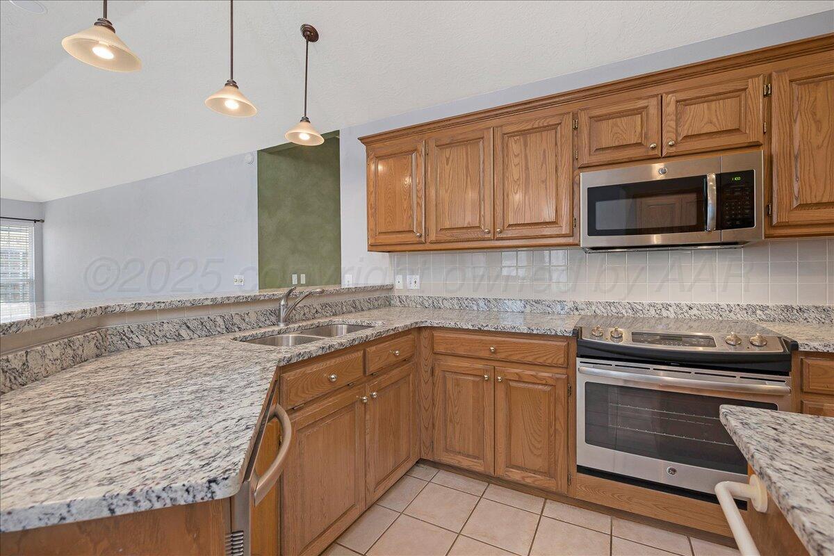7308 Andover Property Photo 16