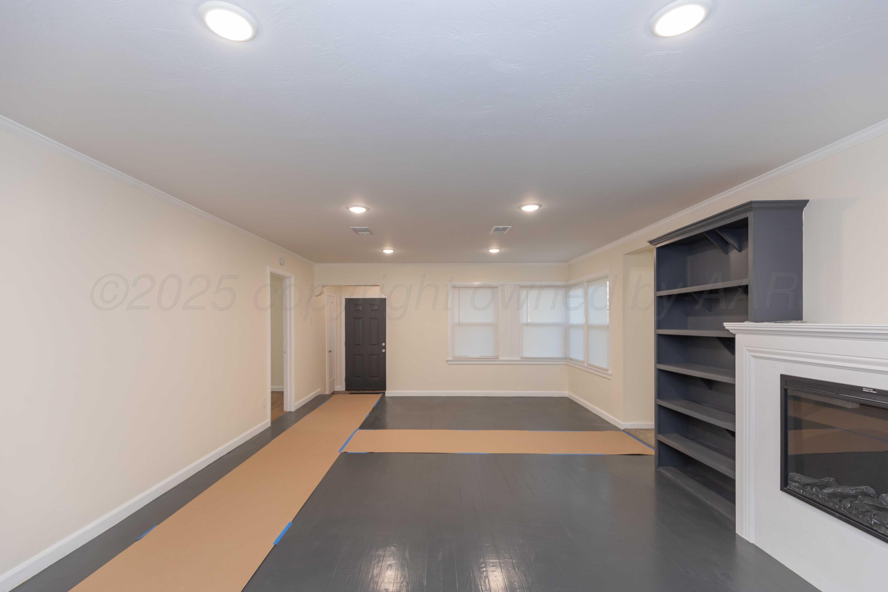 2705 S Harrison Street Property Photo 10