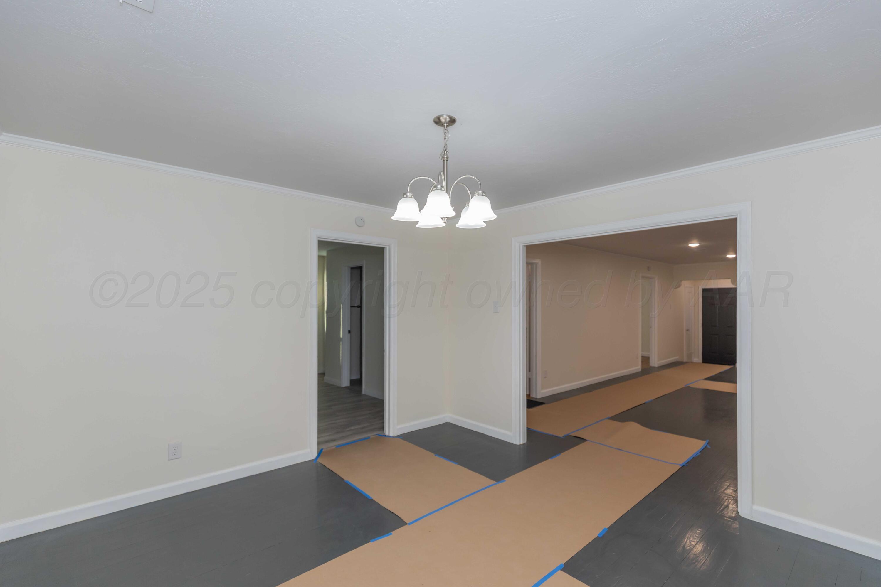 2705 S Harrison Street Property Photo 18