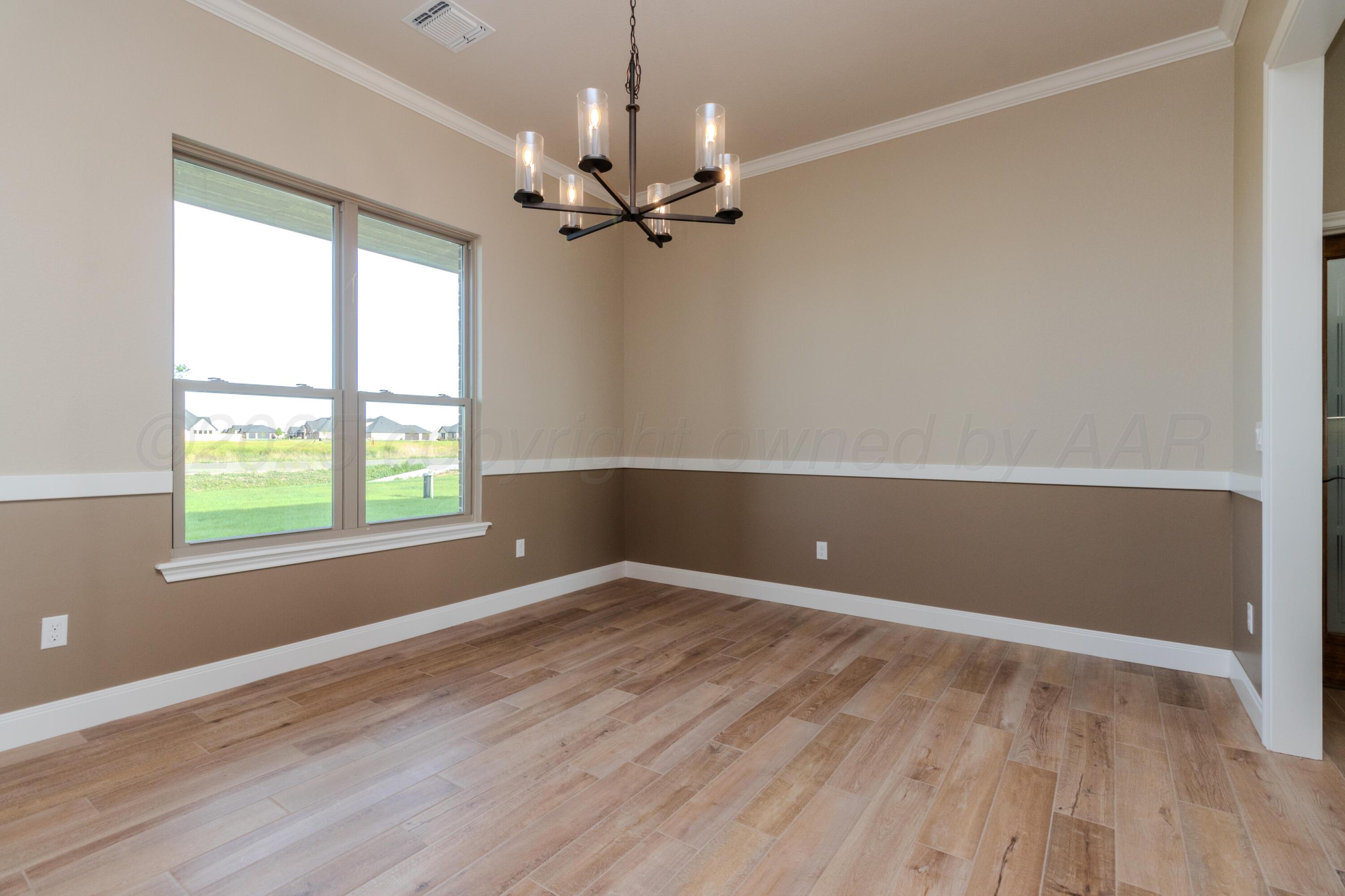 11453 Twin Hills Drive Property Photo 6