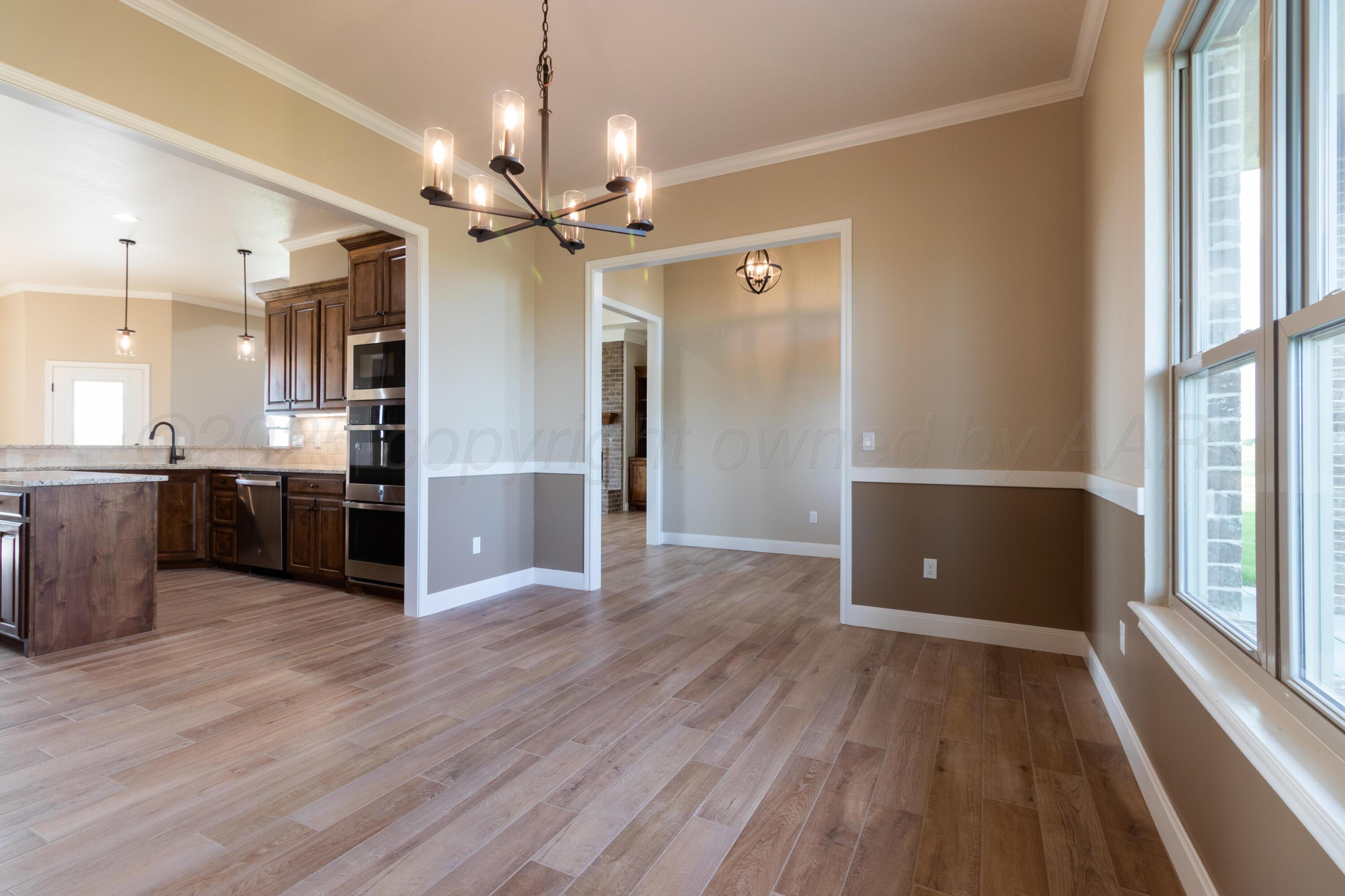 11453 Twin Hills Drive Property Photo 7