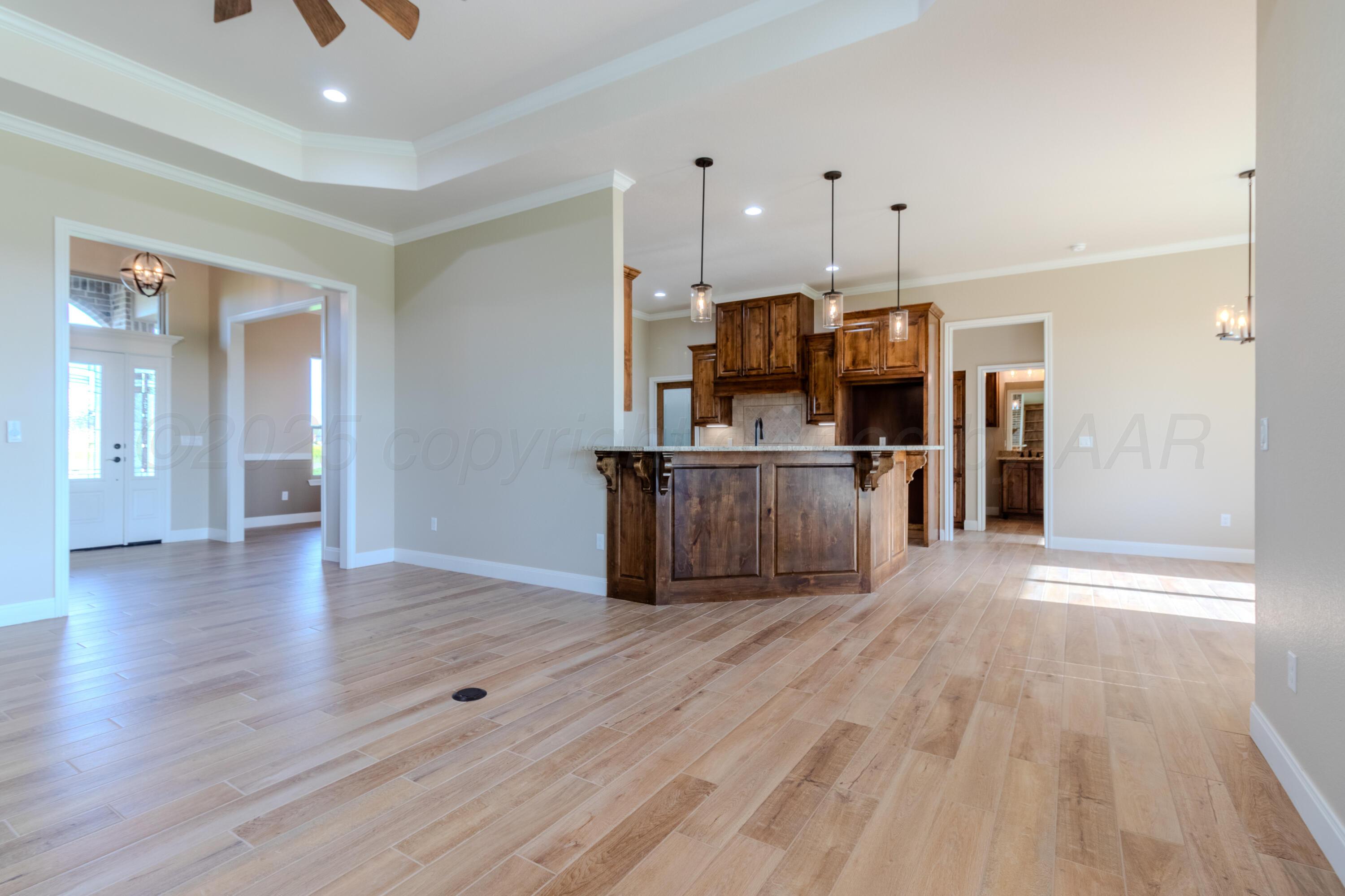 11453 Twin Hills Drive Property Photo 8