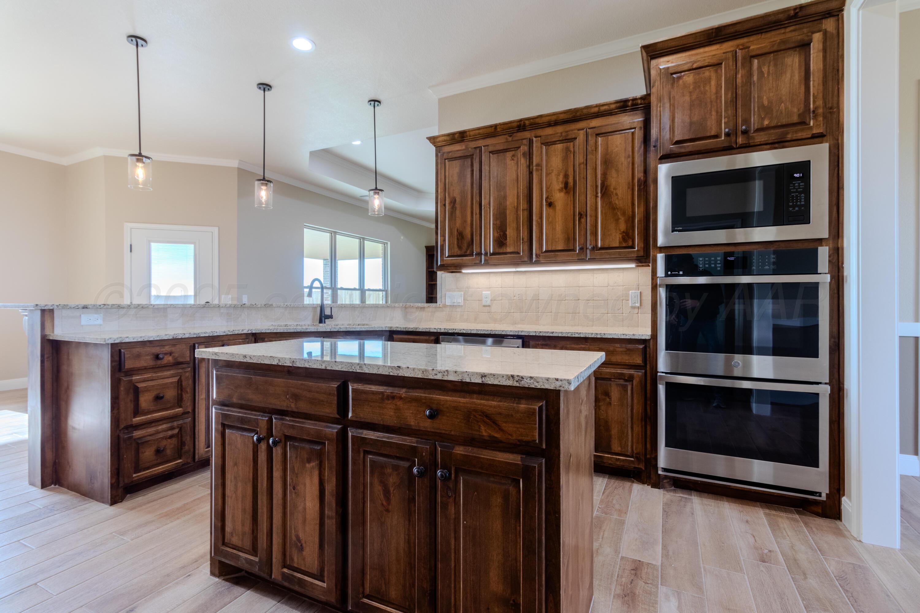 11453 Twin Hills Drive Property Photo 16
