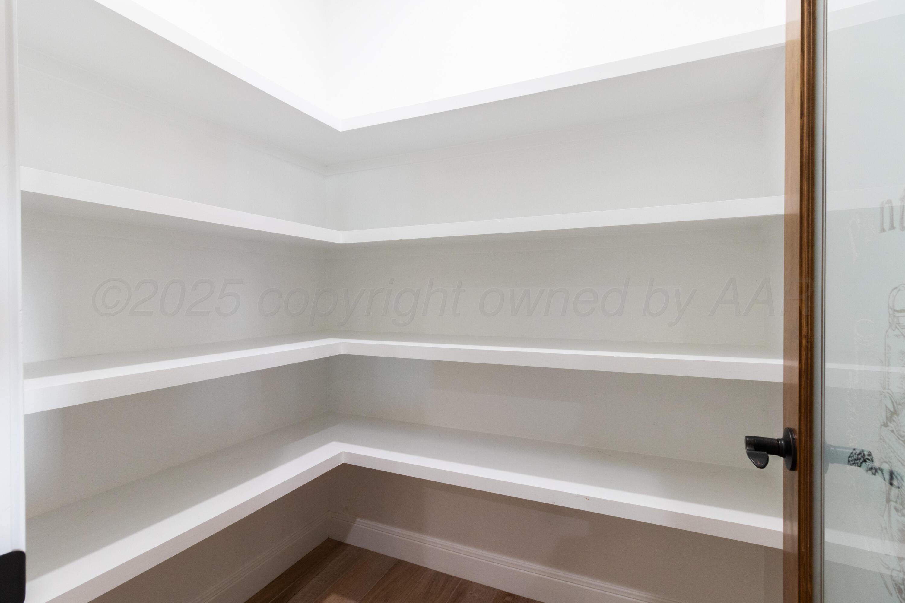 11453 Twin Hills Drive Property Photo 18