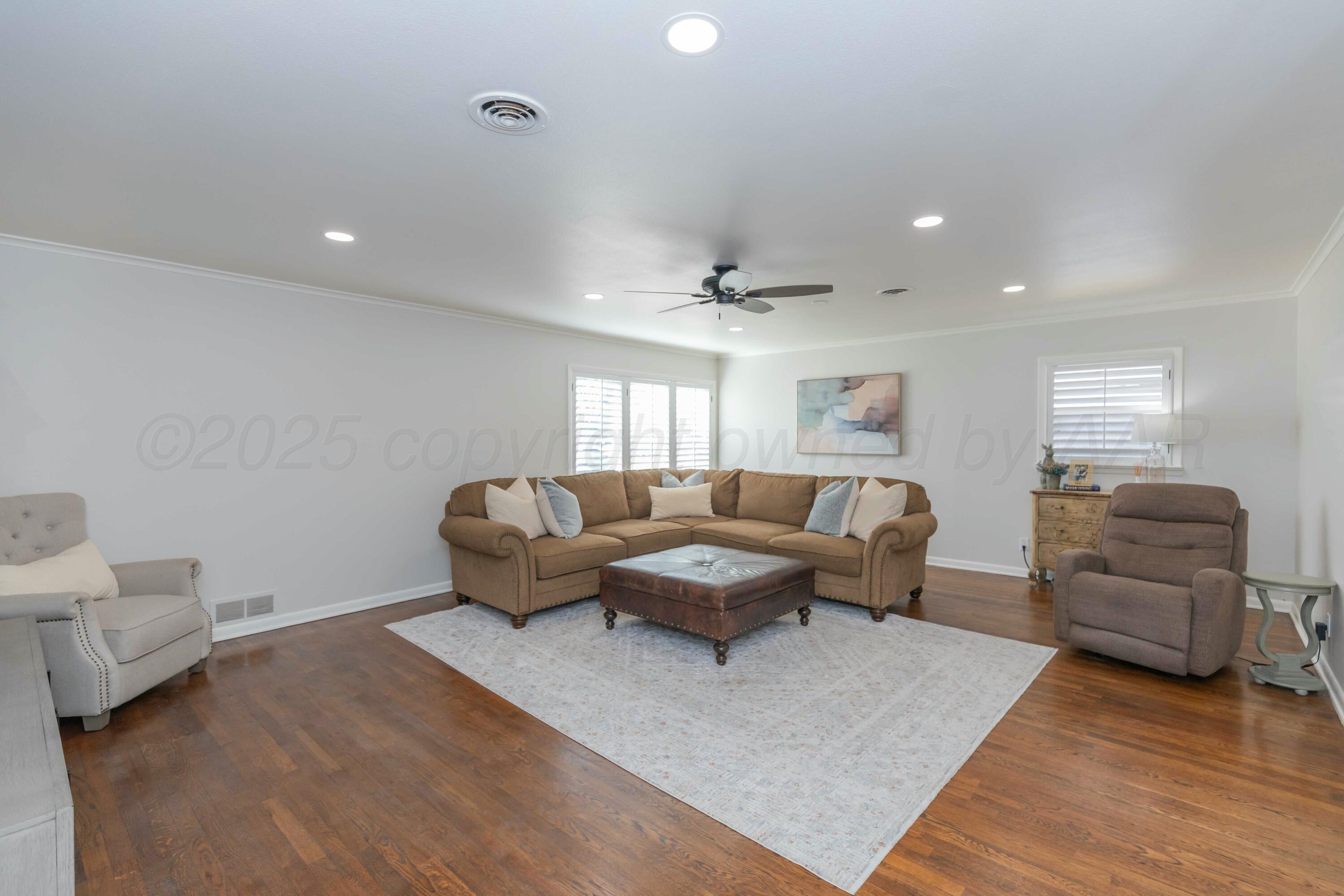 3209 S Rusk Street Property Photo 7
