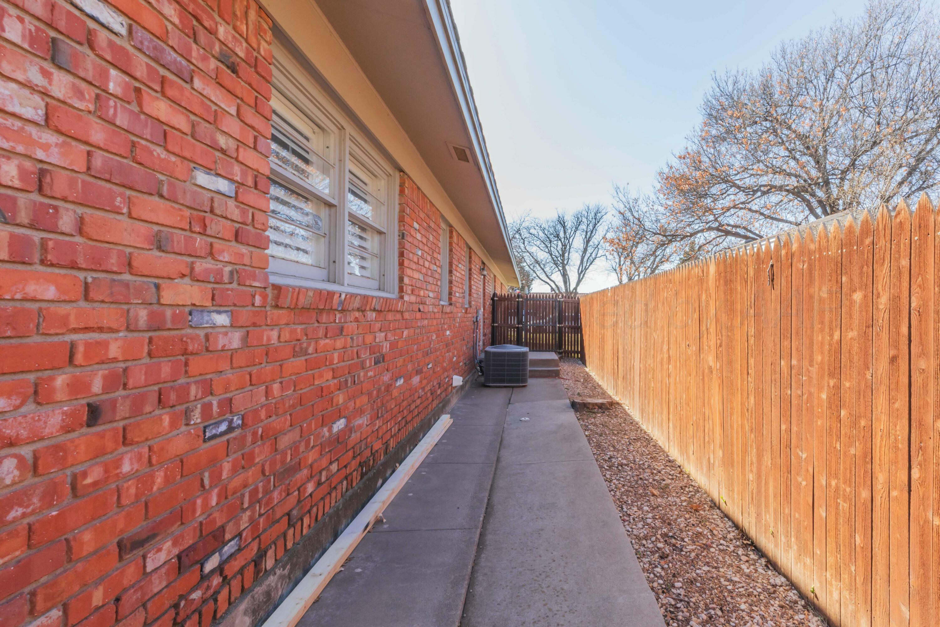 3209 S Rusk Street Property Photo 46