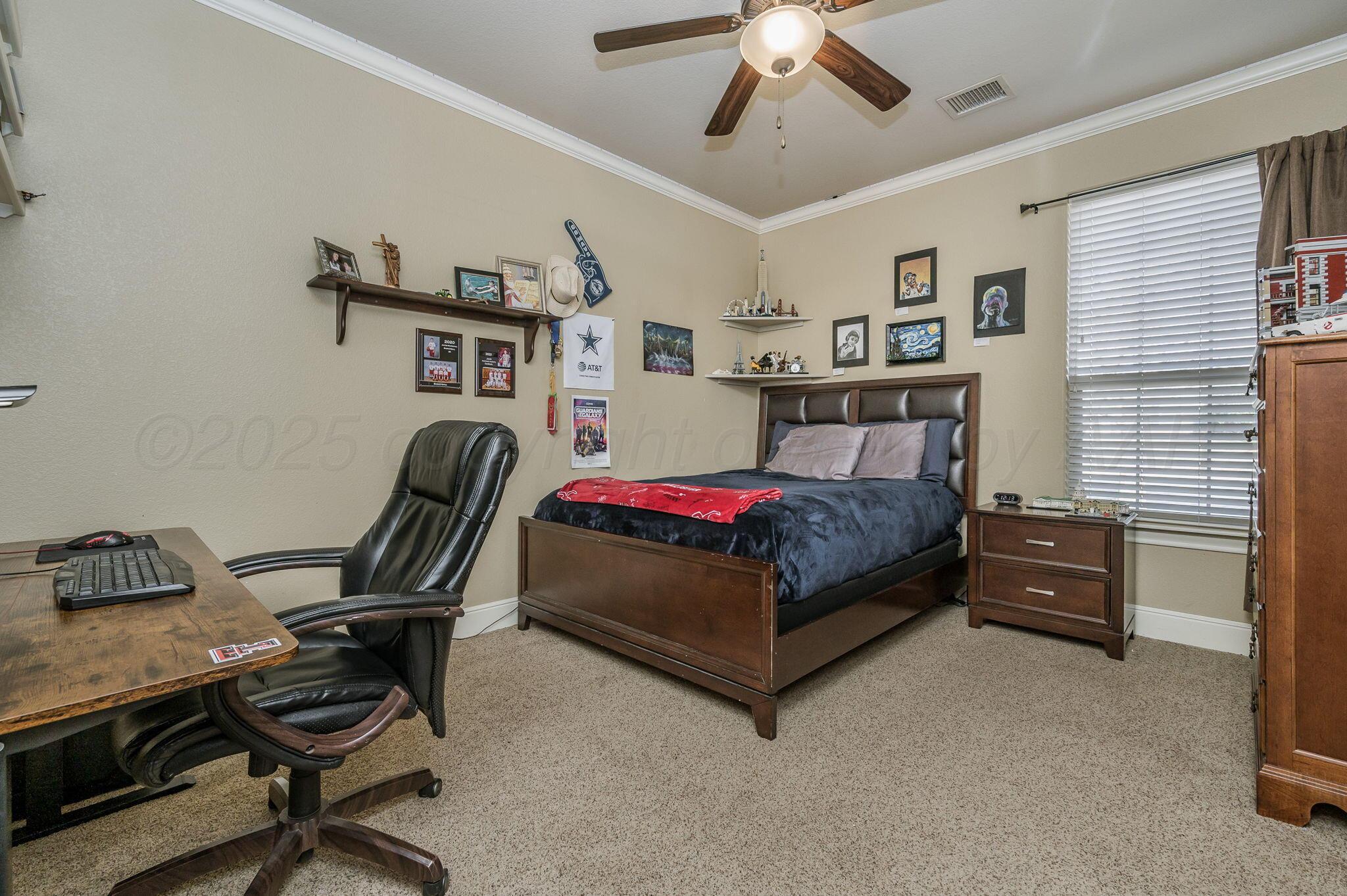 6301 Parkwood Place Property Photo 19