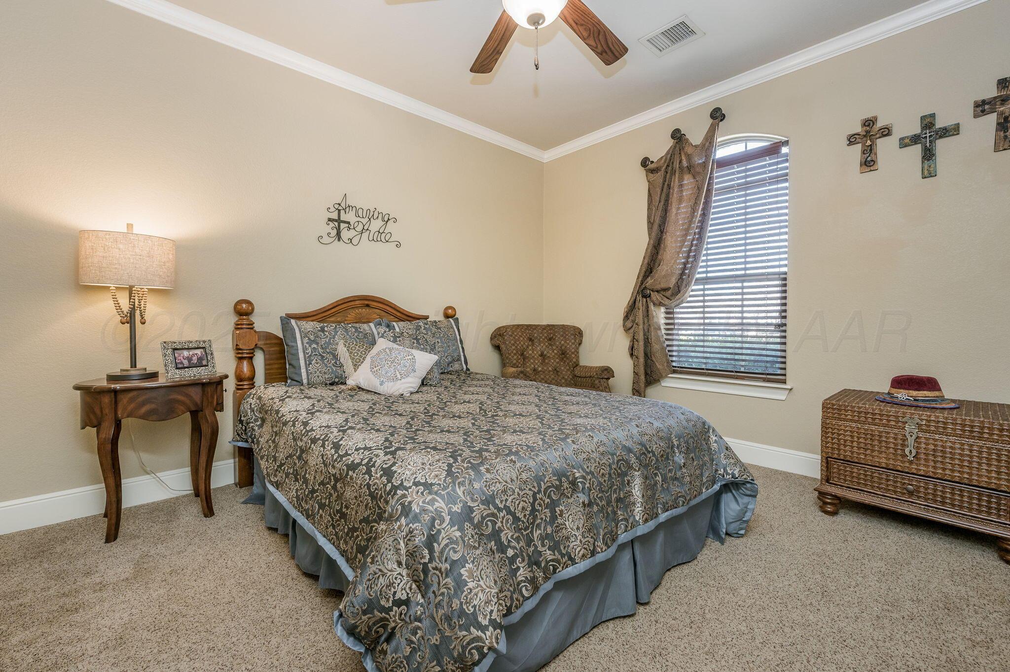 6301 Parkwood Place Property Photo 24