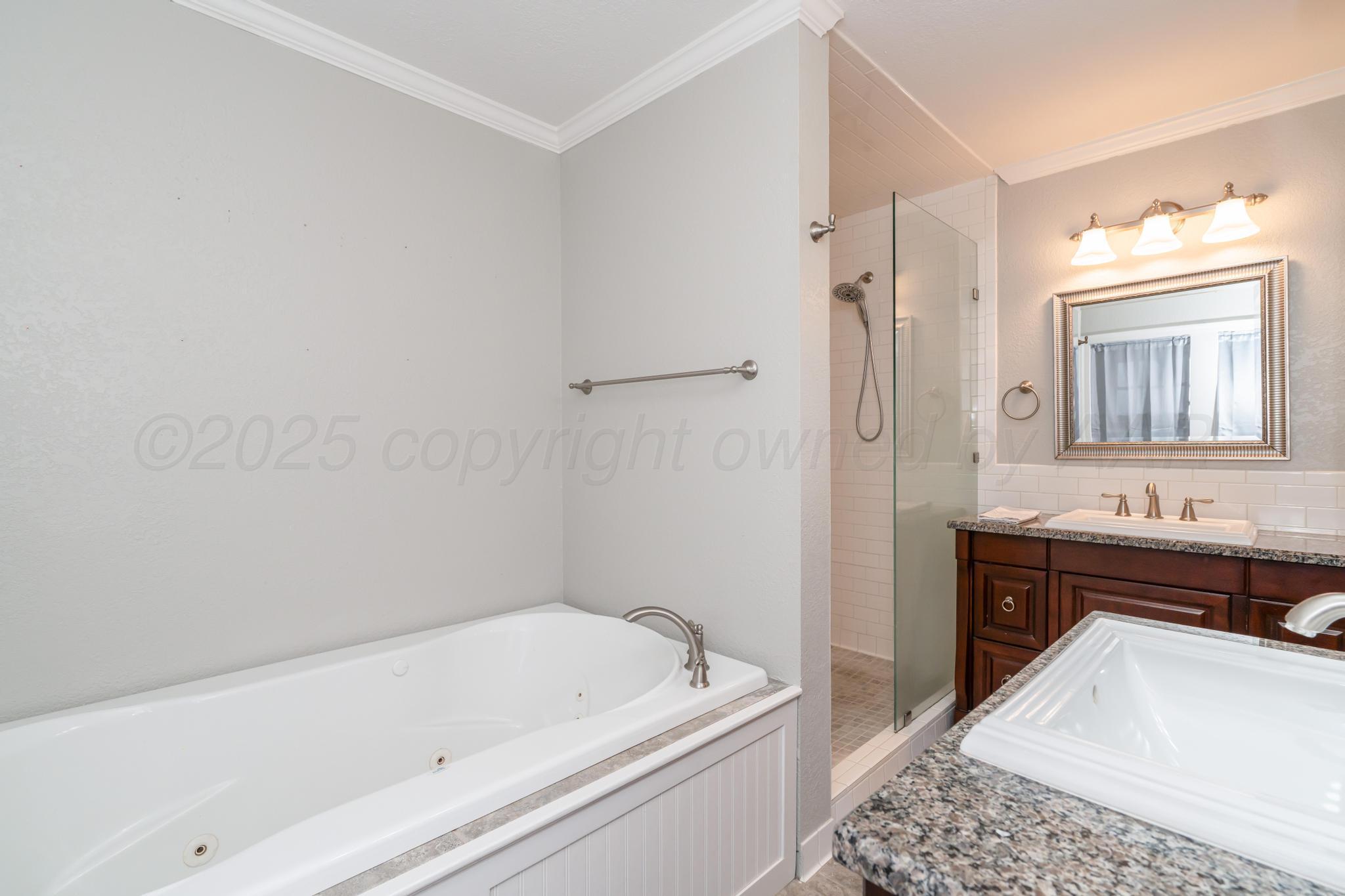 2404 S Ong Street Property Photo 22
