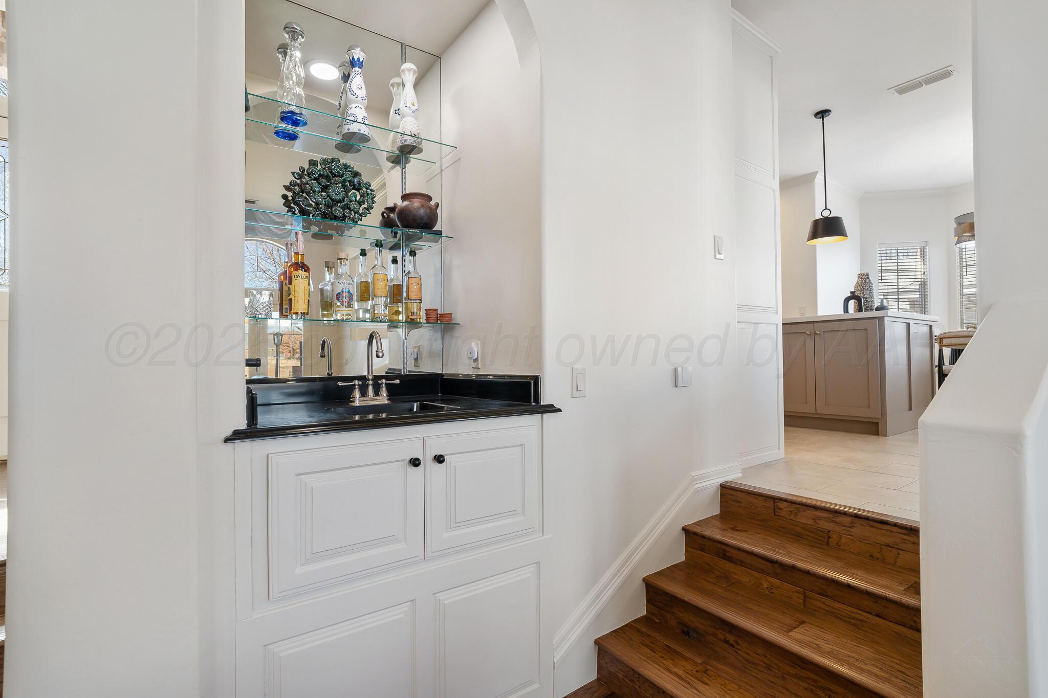 26 St. Andrews Drive Property Photo 6