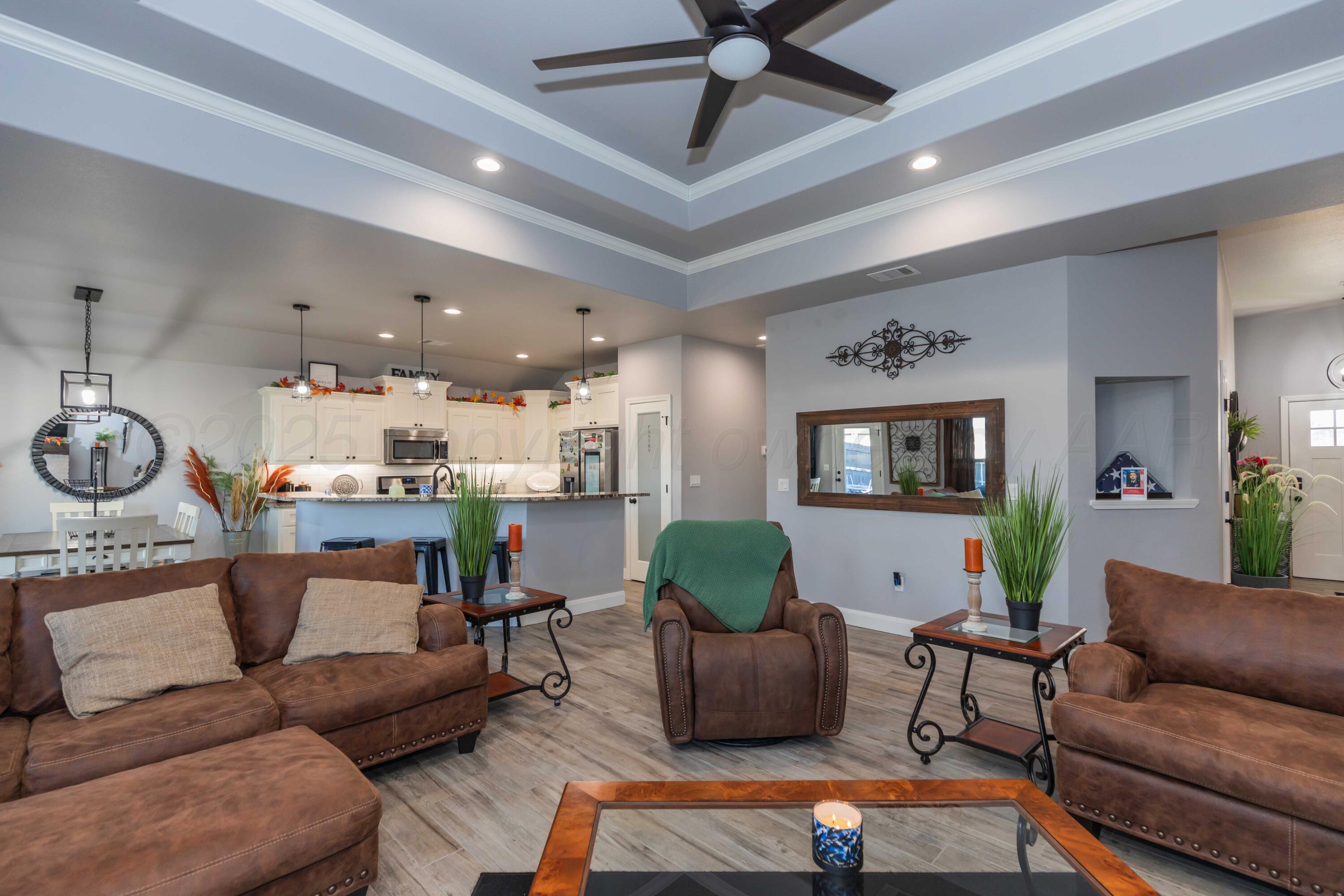 2804 Knoll Drive Property Photo 8