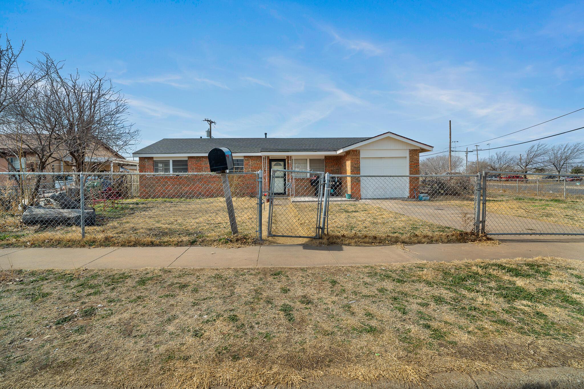 3305 Sequoia Street Property Photo