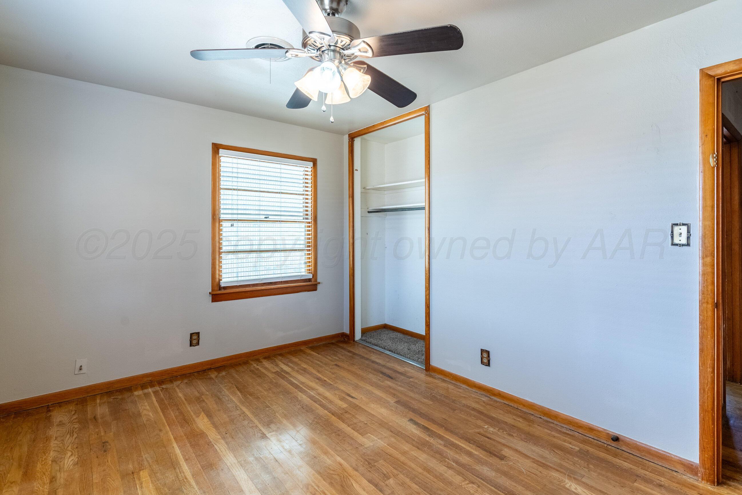 1536 Wells Street Property Photo 15