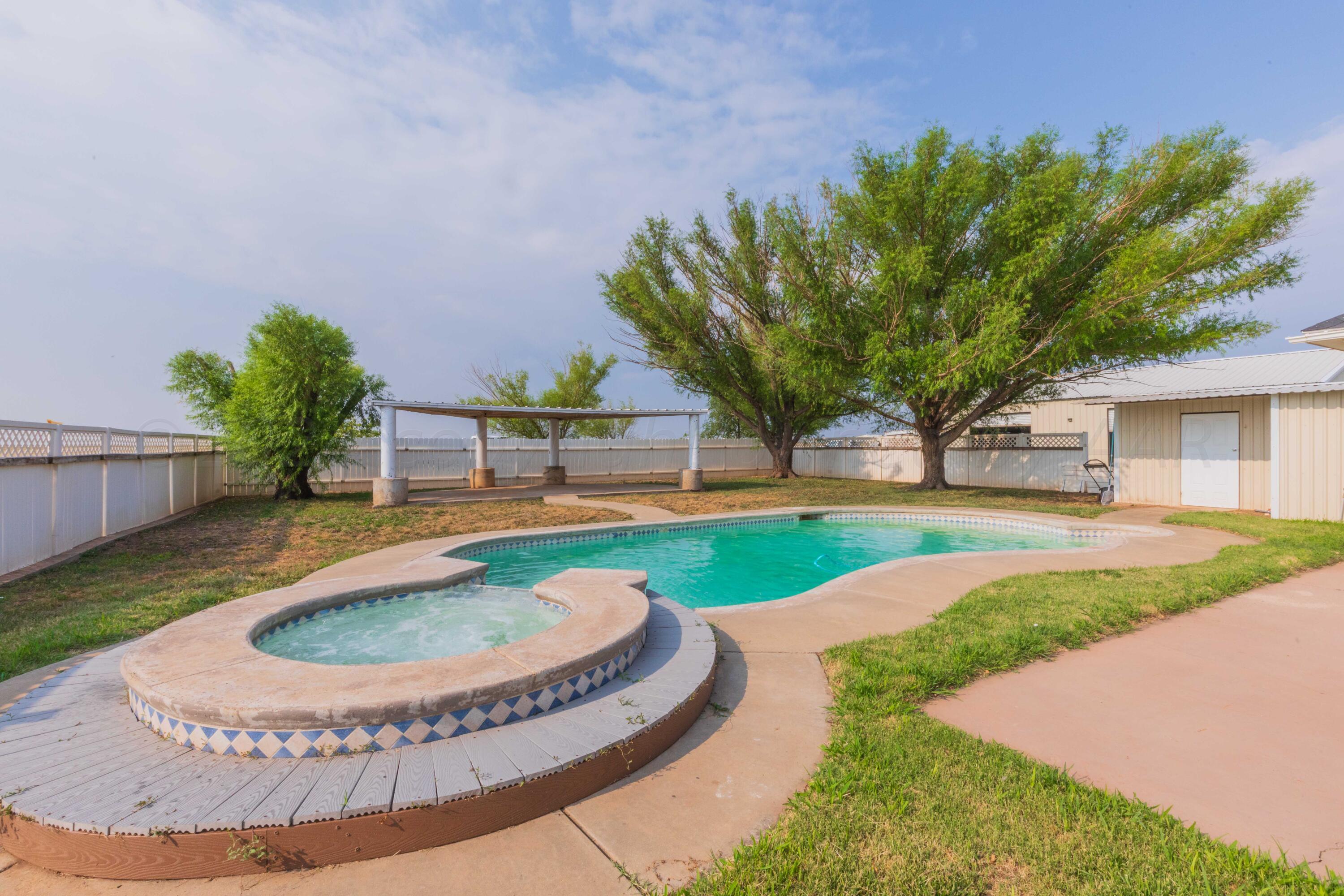 16510 Fm 2575 Property Photo 48