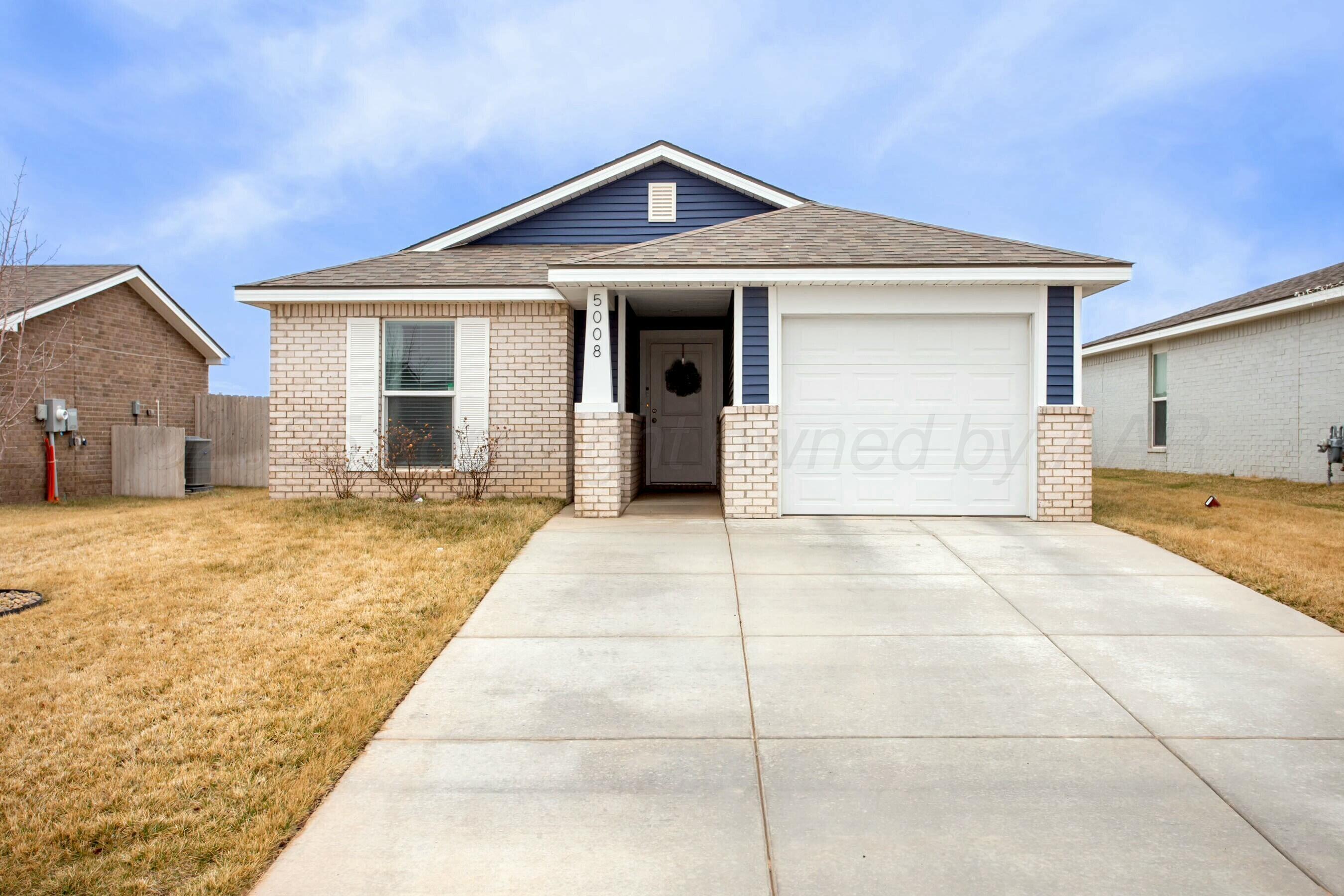5008 Locker Street Property Photo 1