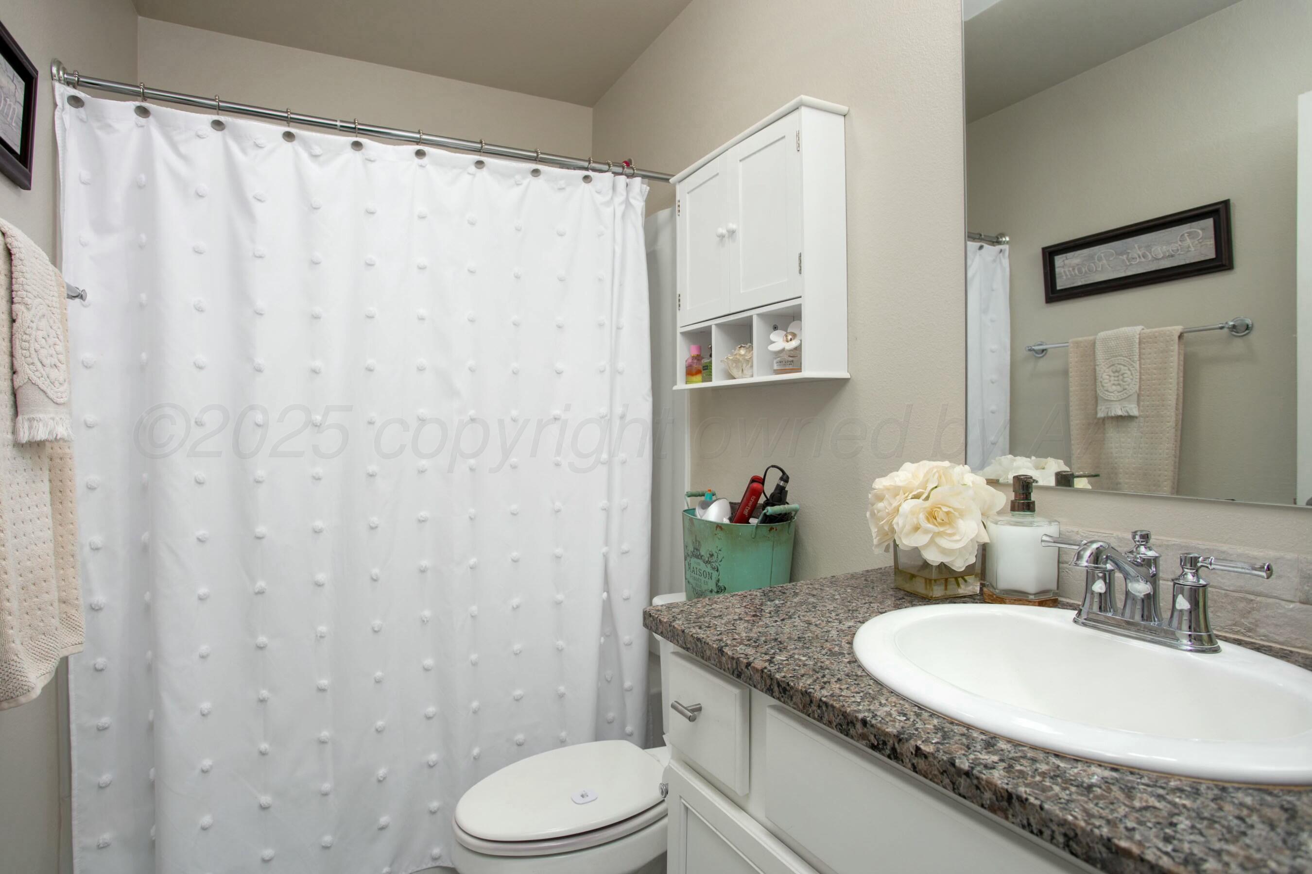 5008 Locker Street Property Photo 13