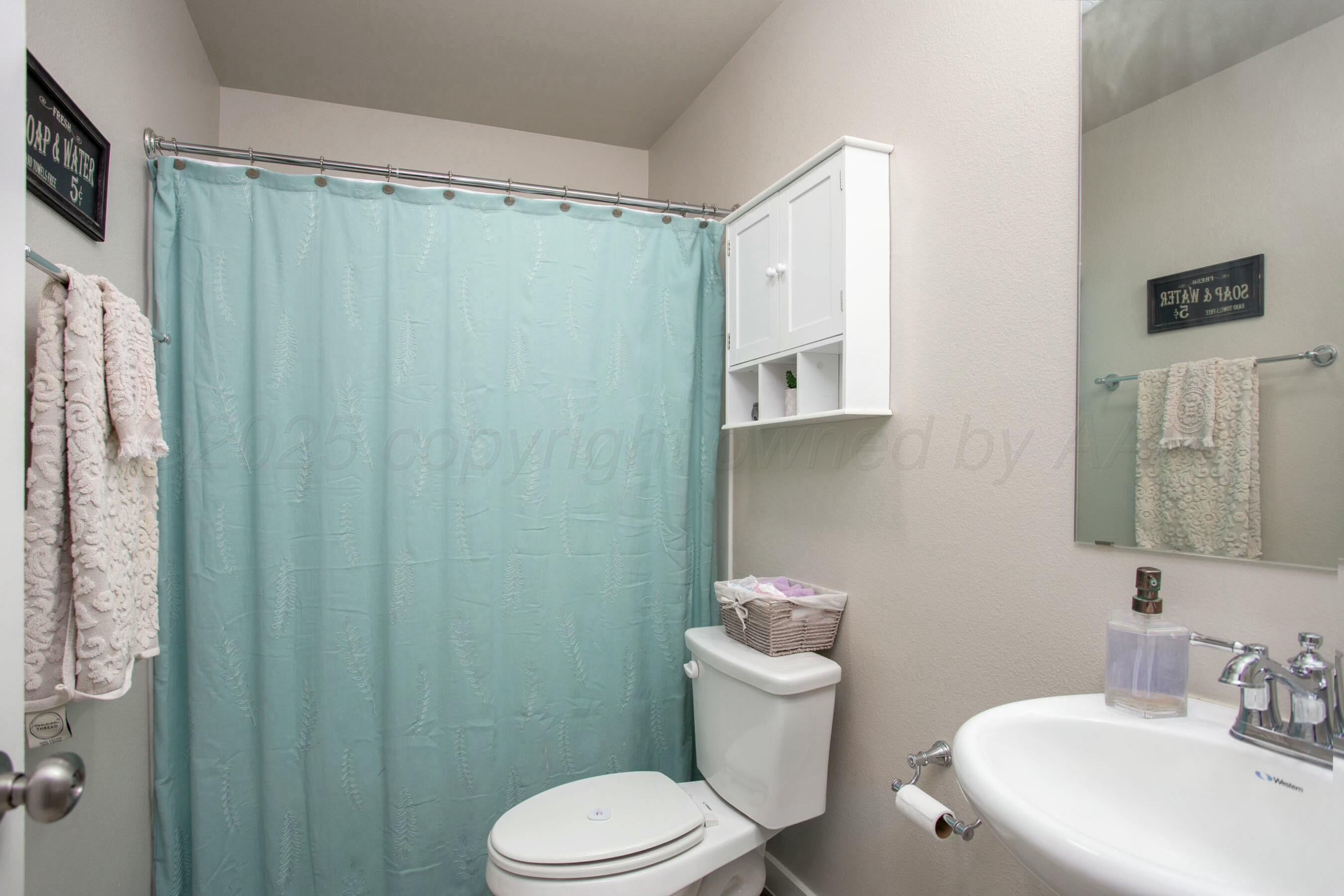 5008 Locker Street Property Photo 17