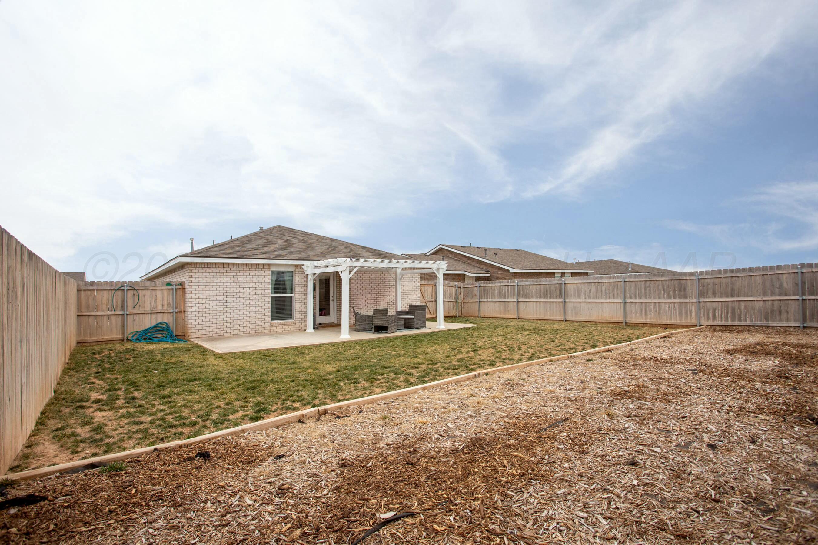 5008 Locker Street Property Photo 20