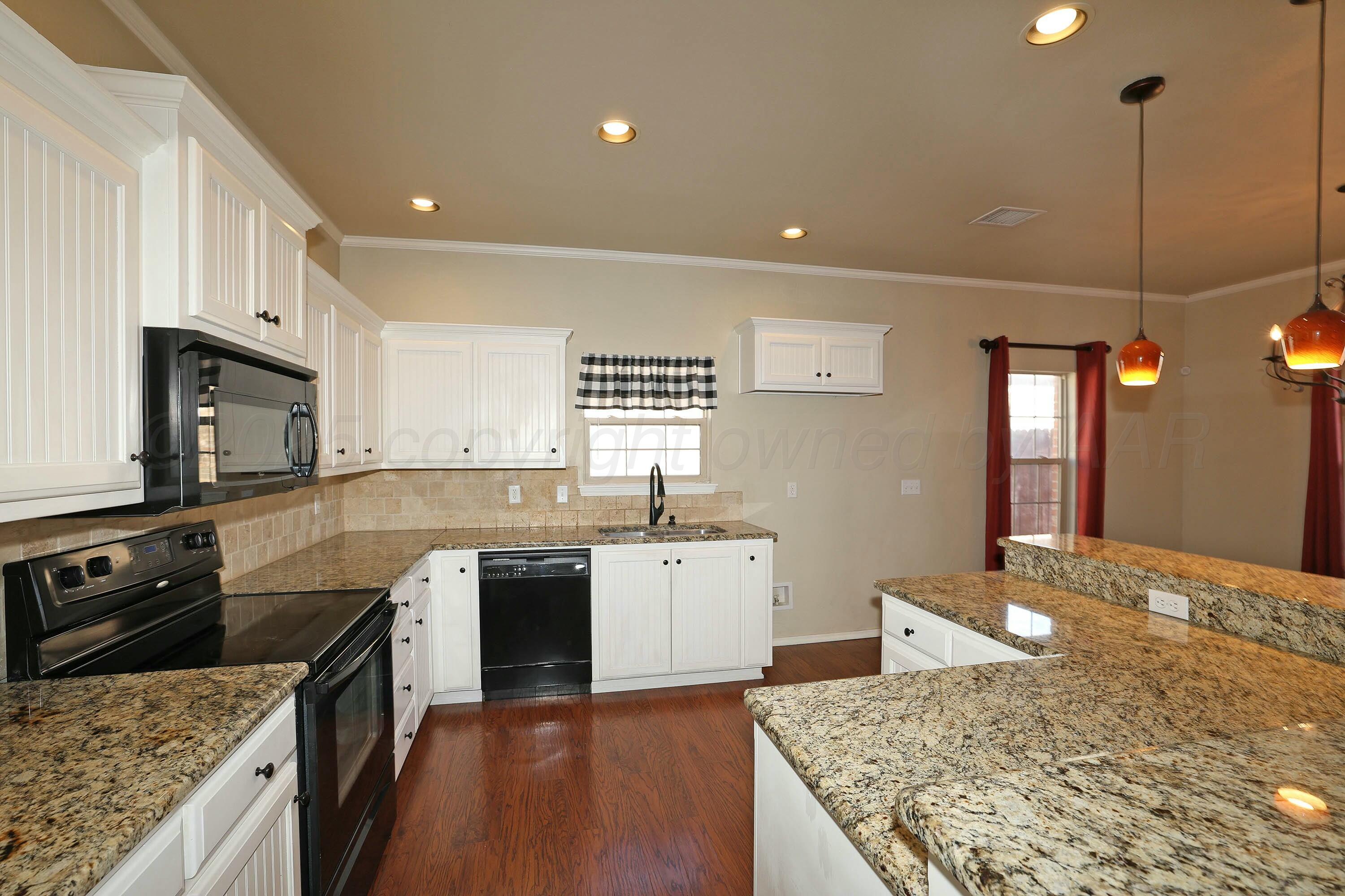 9200 Perry Avenue Property Photo 3