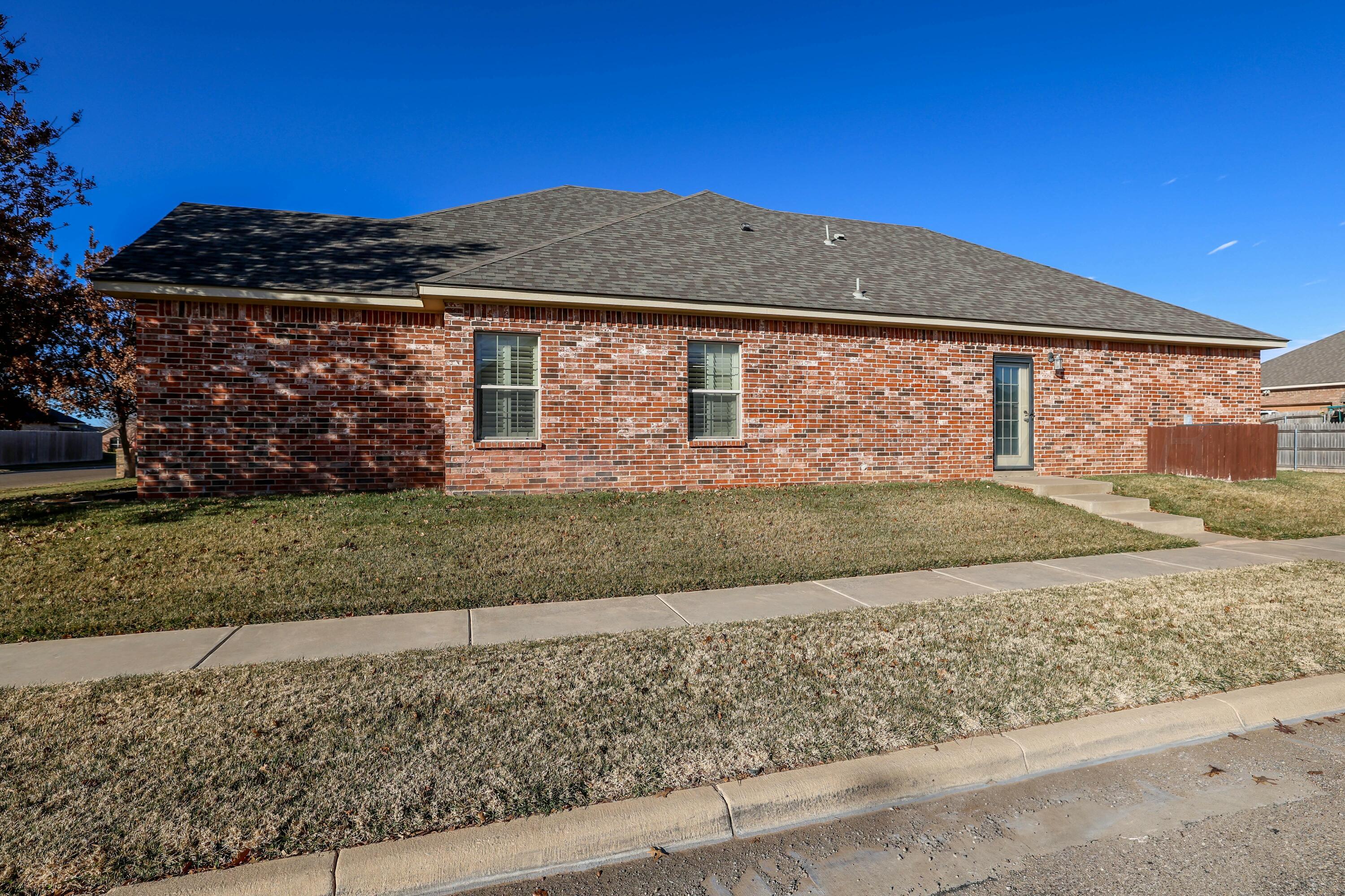 9200 Perry Avenue Property Photo 6