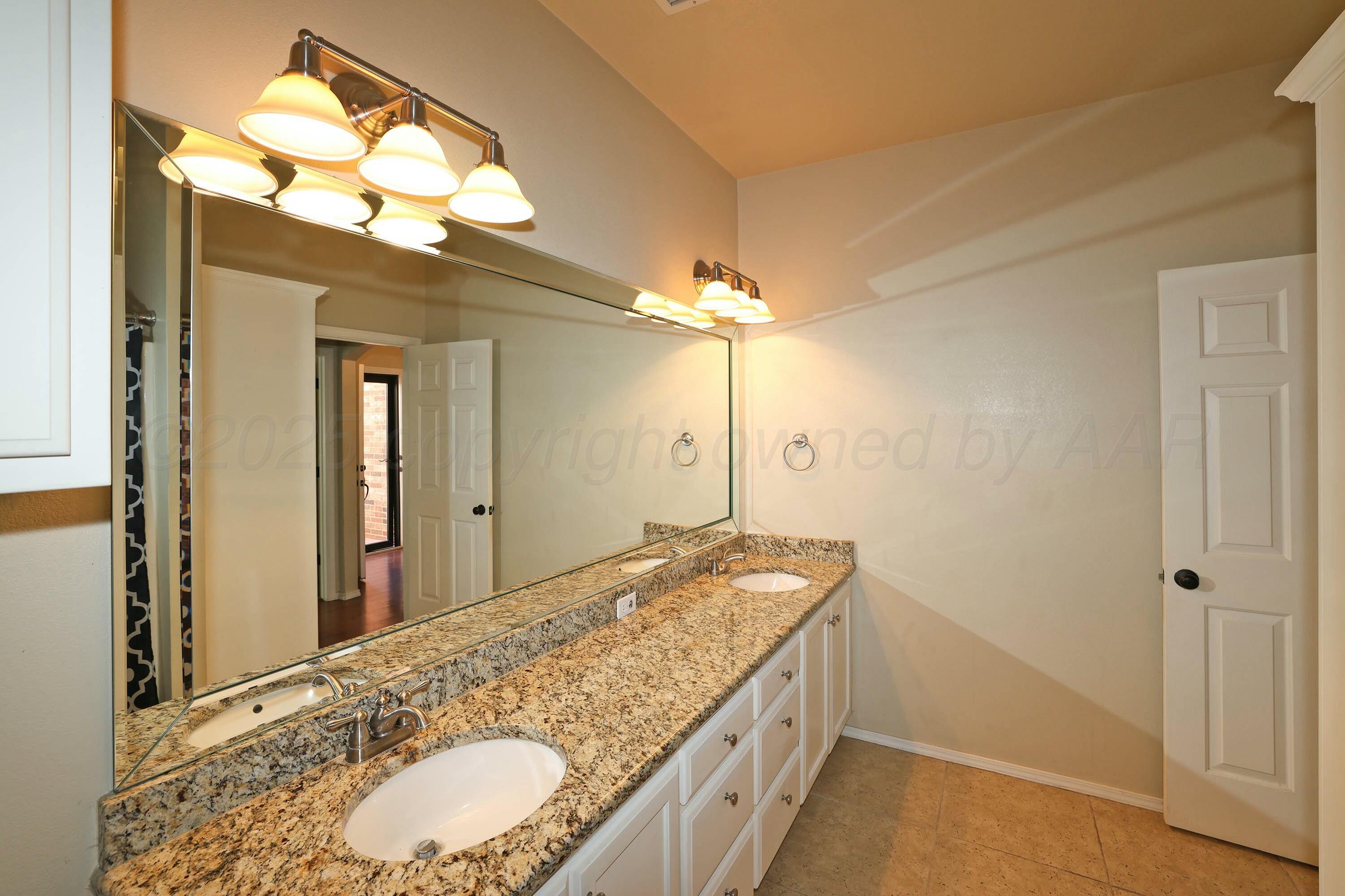 9200 Perry Avenue Property Photo 29