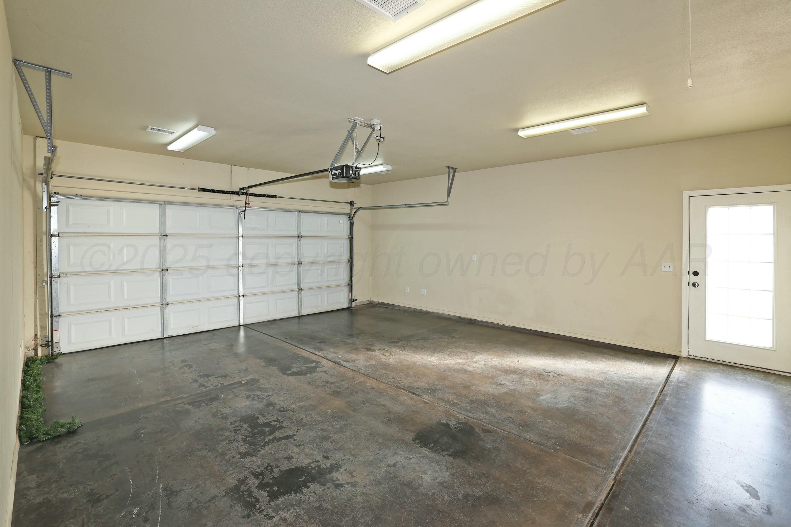 9200 Perry Avenue Property Photo 31