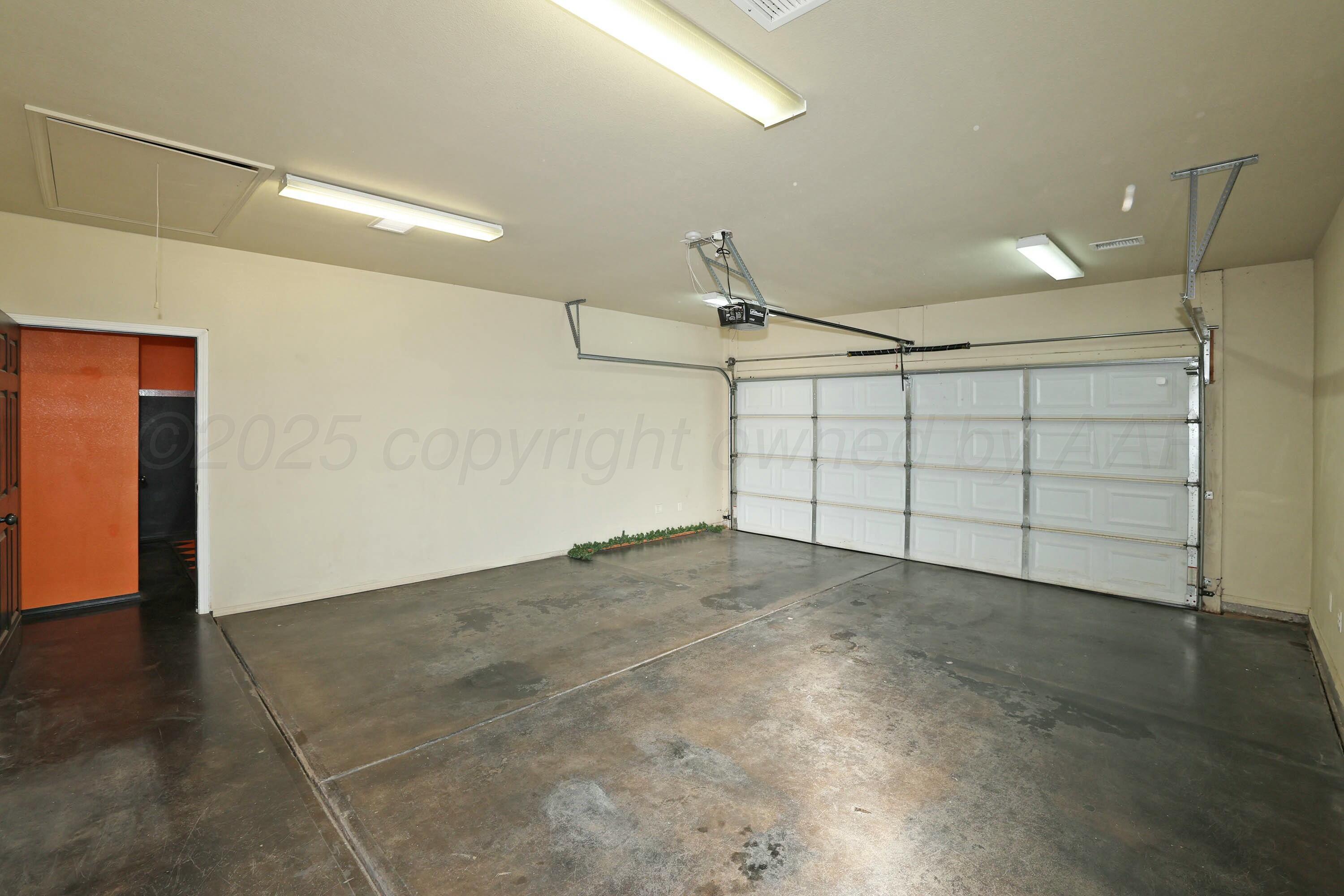 9200 Perry Avenue Property Photo 32