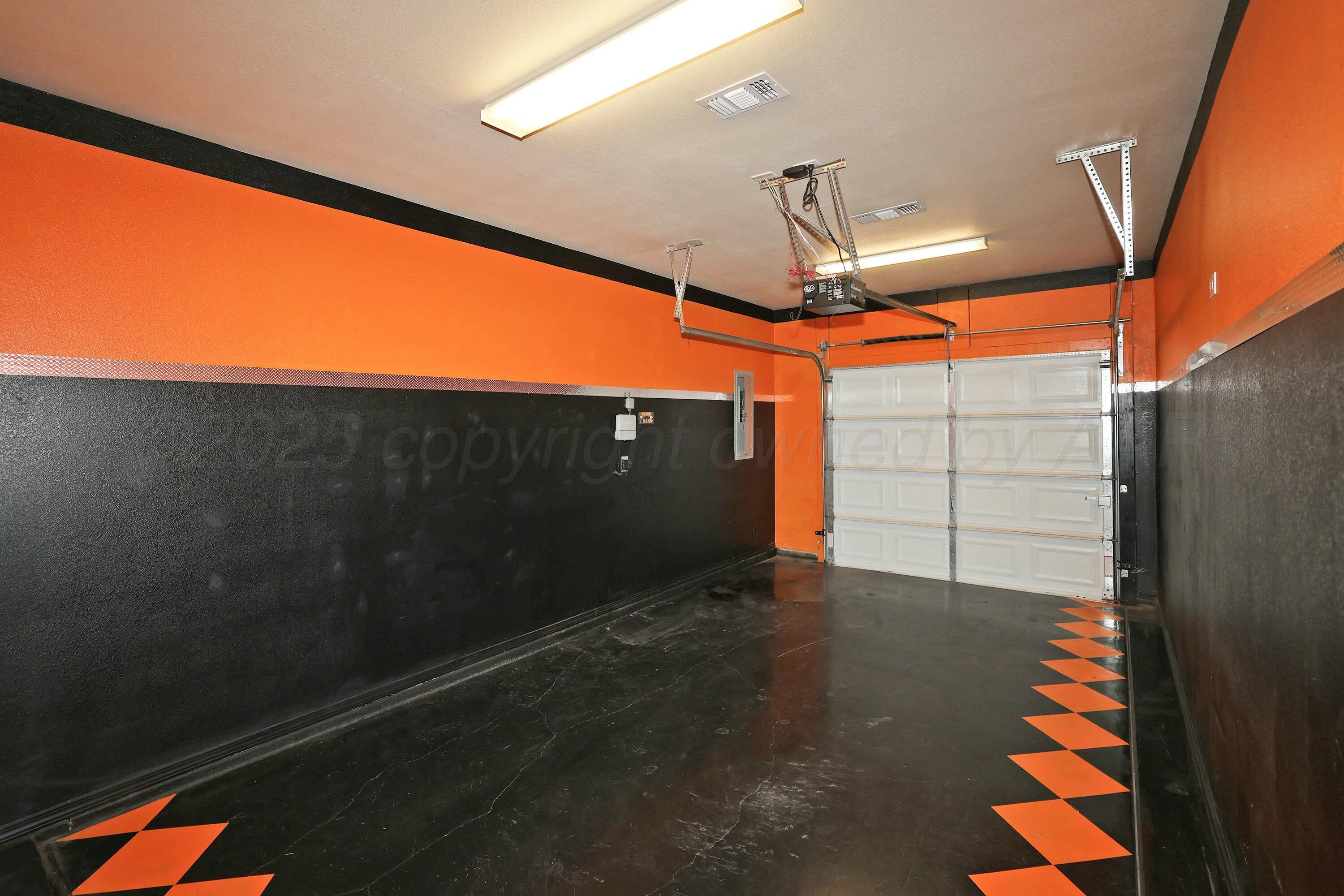 9200 Perry Avenue Property Photo 33