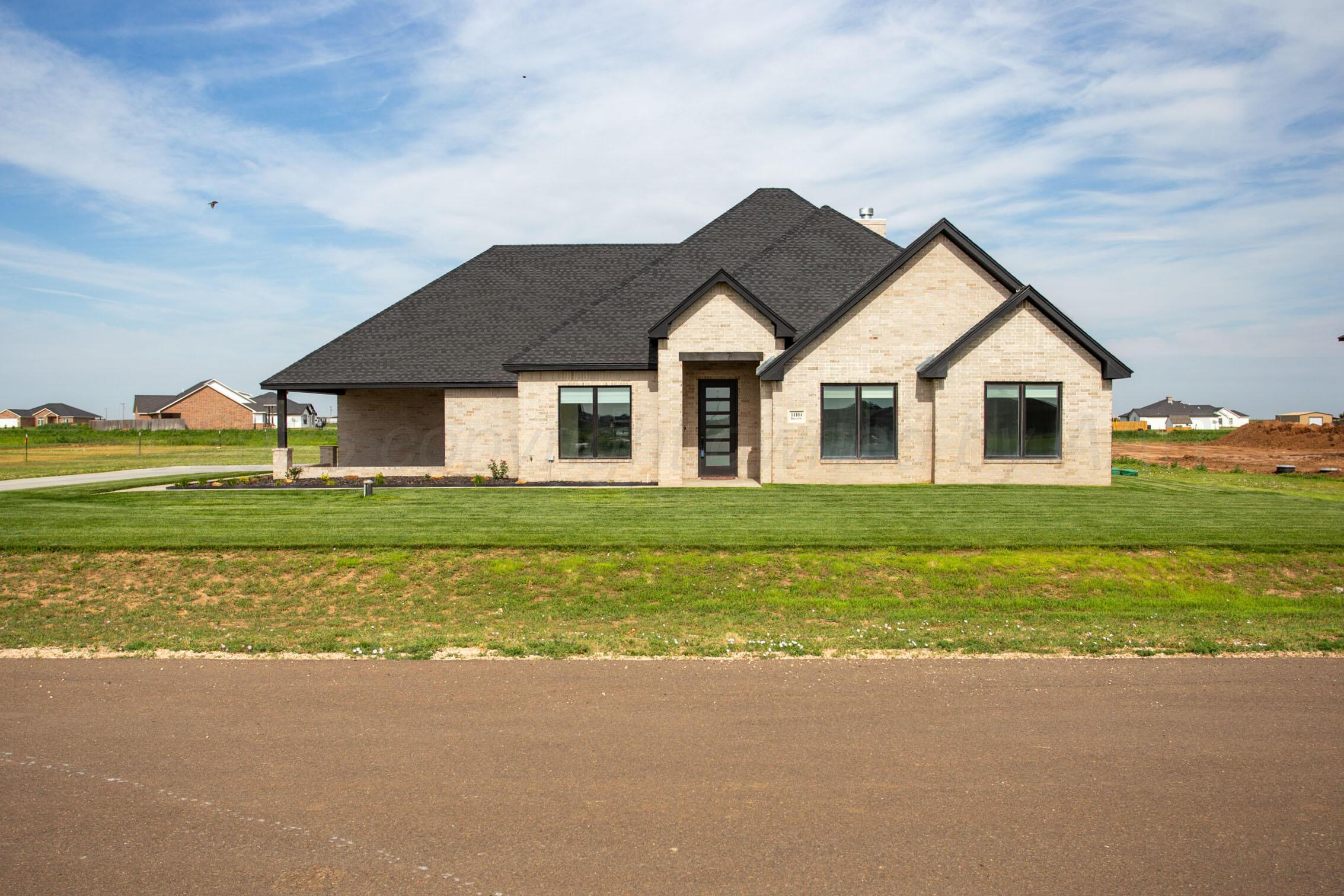14104 Daisy Drive Property Photo