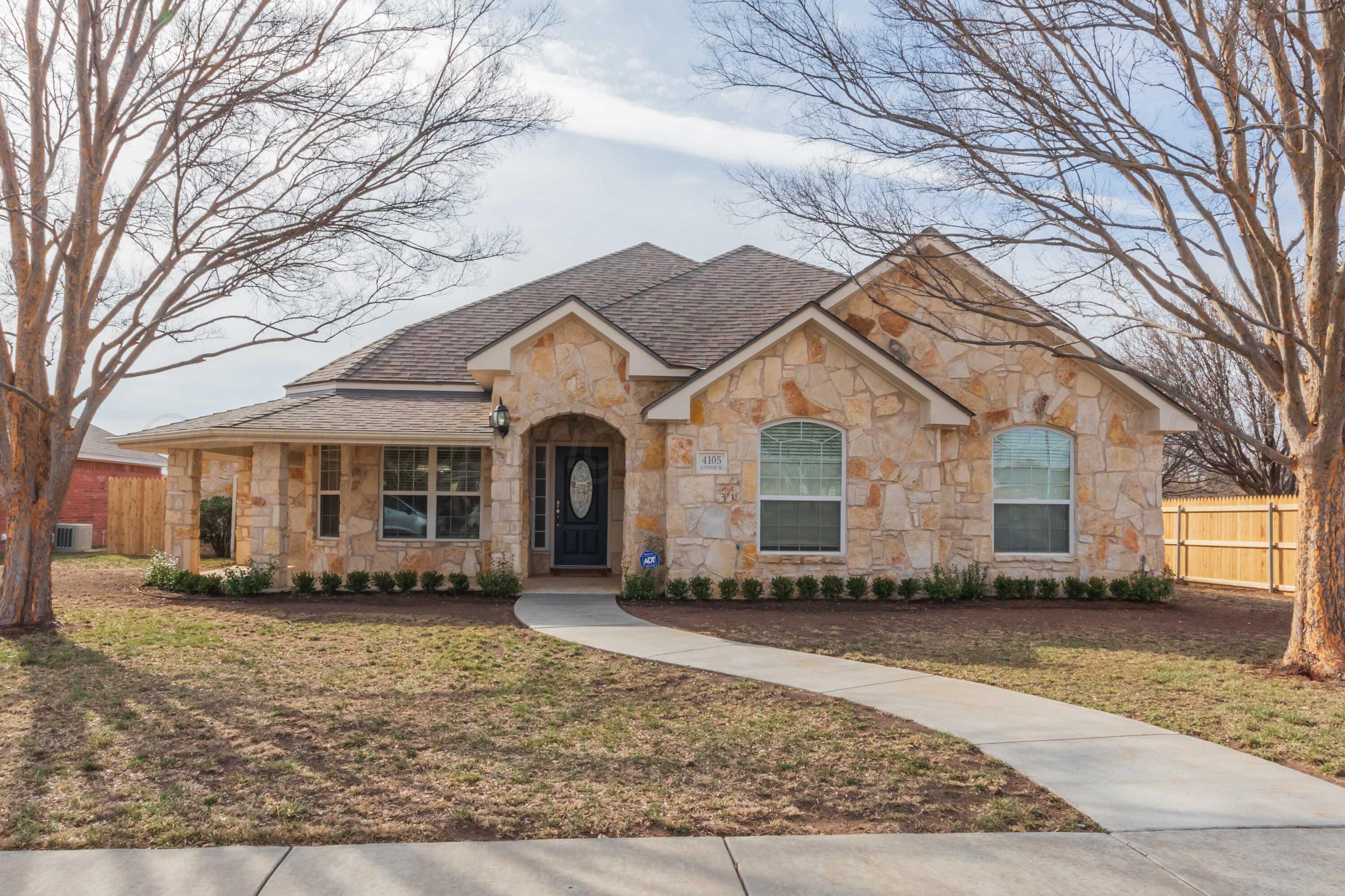 4105 Scotswood Drive Property Photo 1