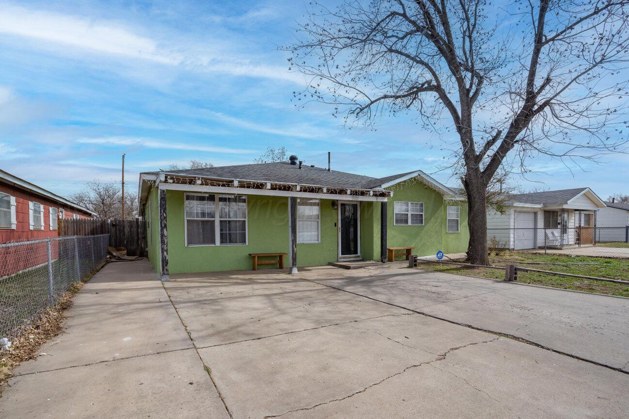 1624 N Fairfield Street Property Photo