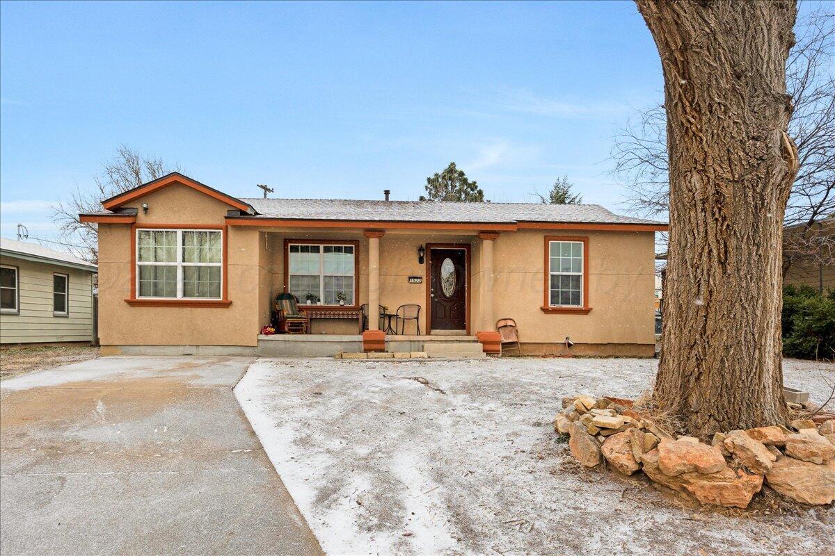 1522 Maple Street Property Photo