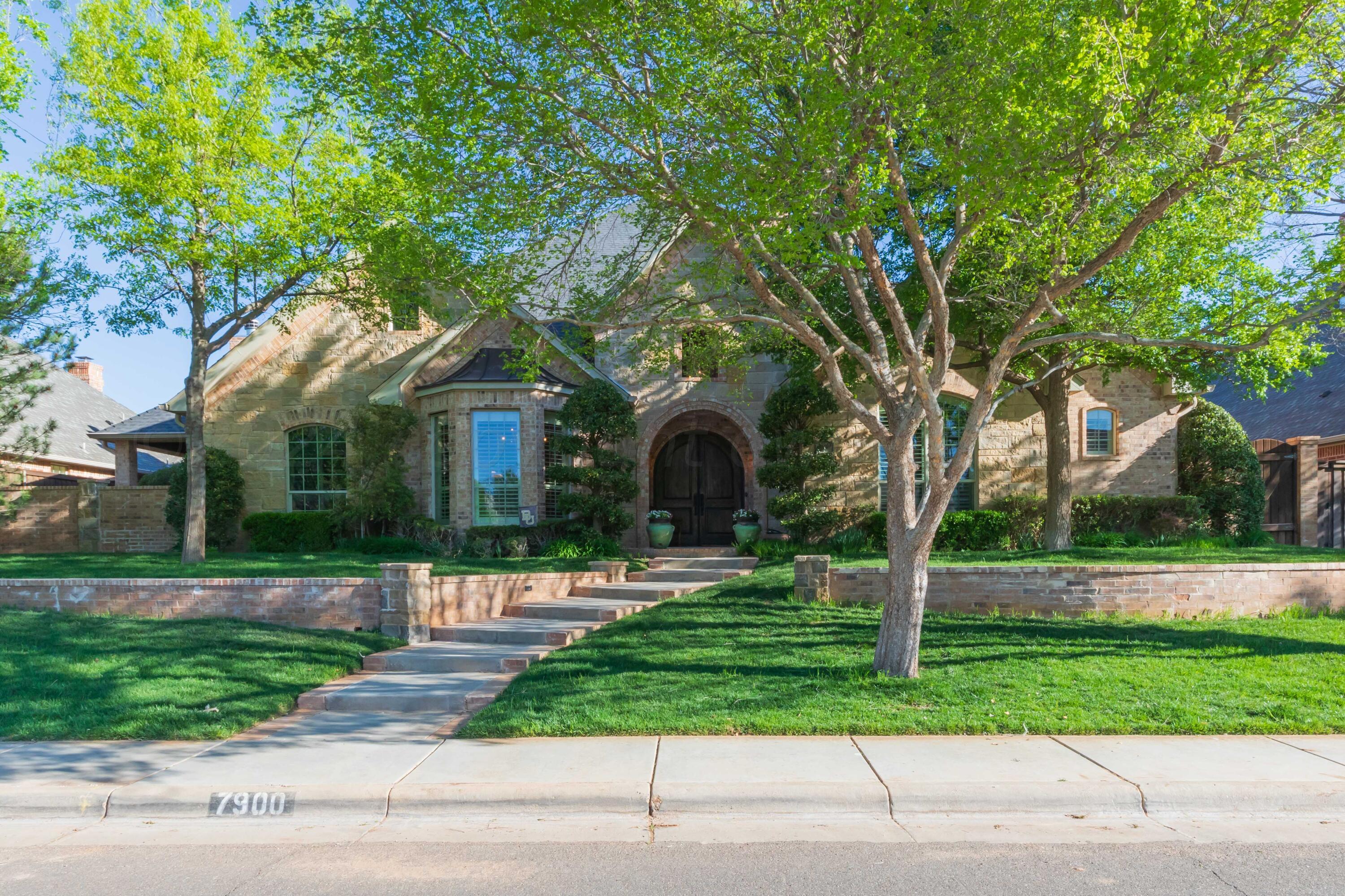 7900 Continental Parkway Property Photo