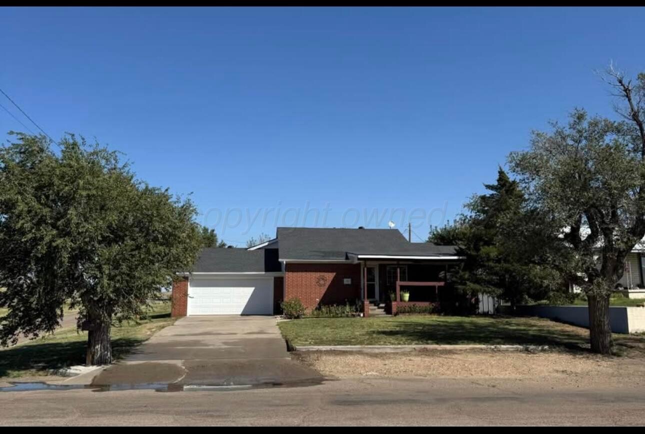 100 Bunavista Street Property Photo 1