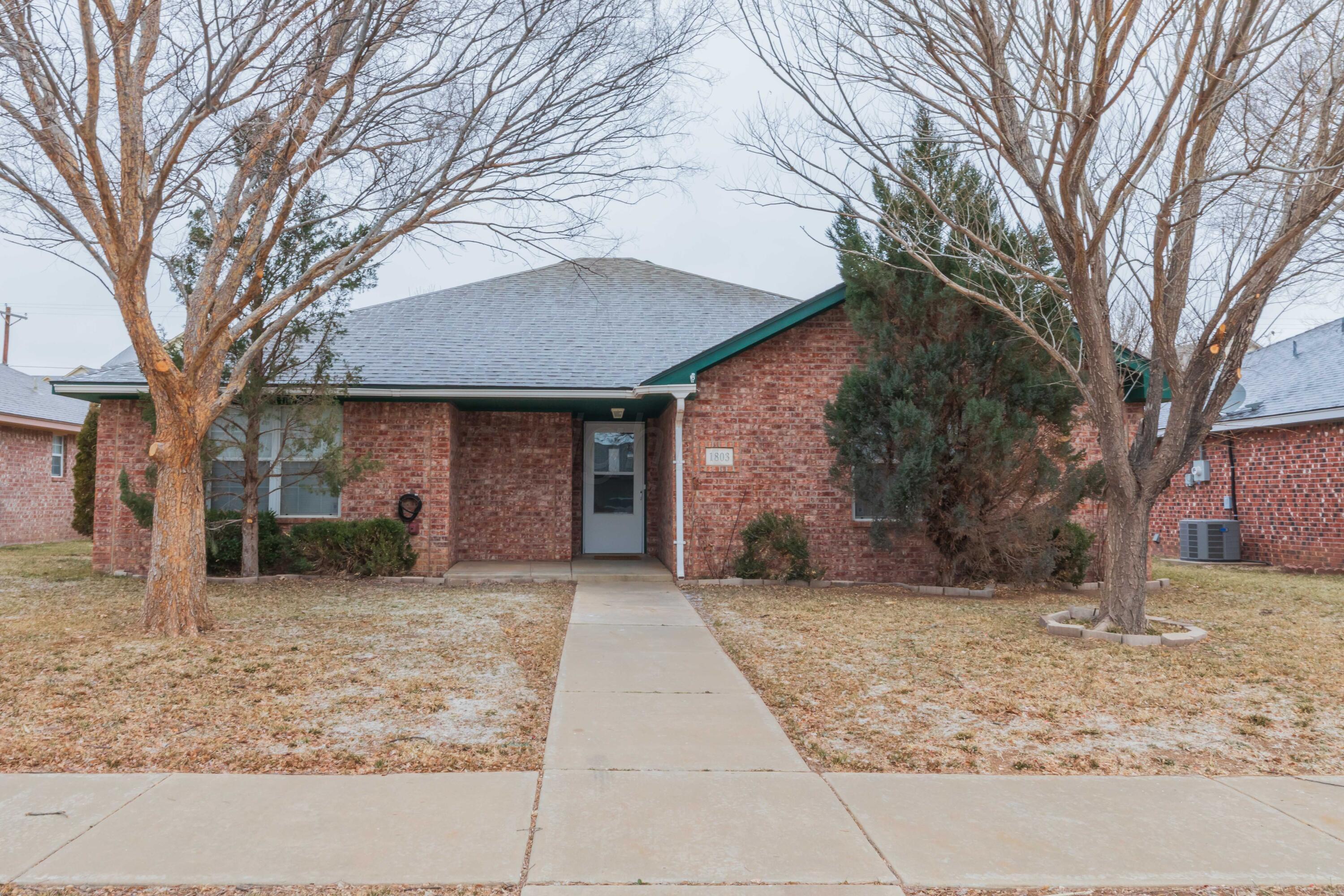 Vega Real Estate Listings Main Image