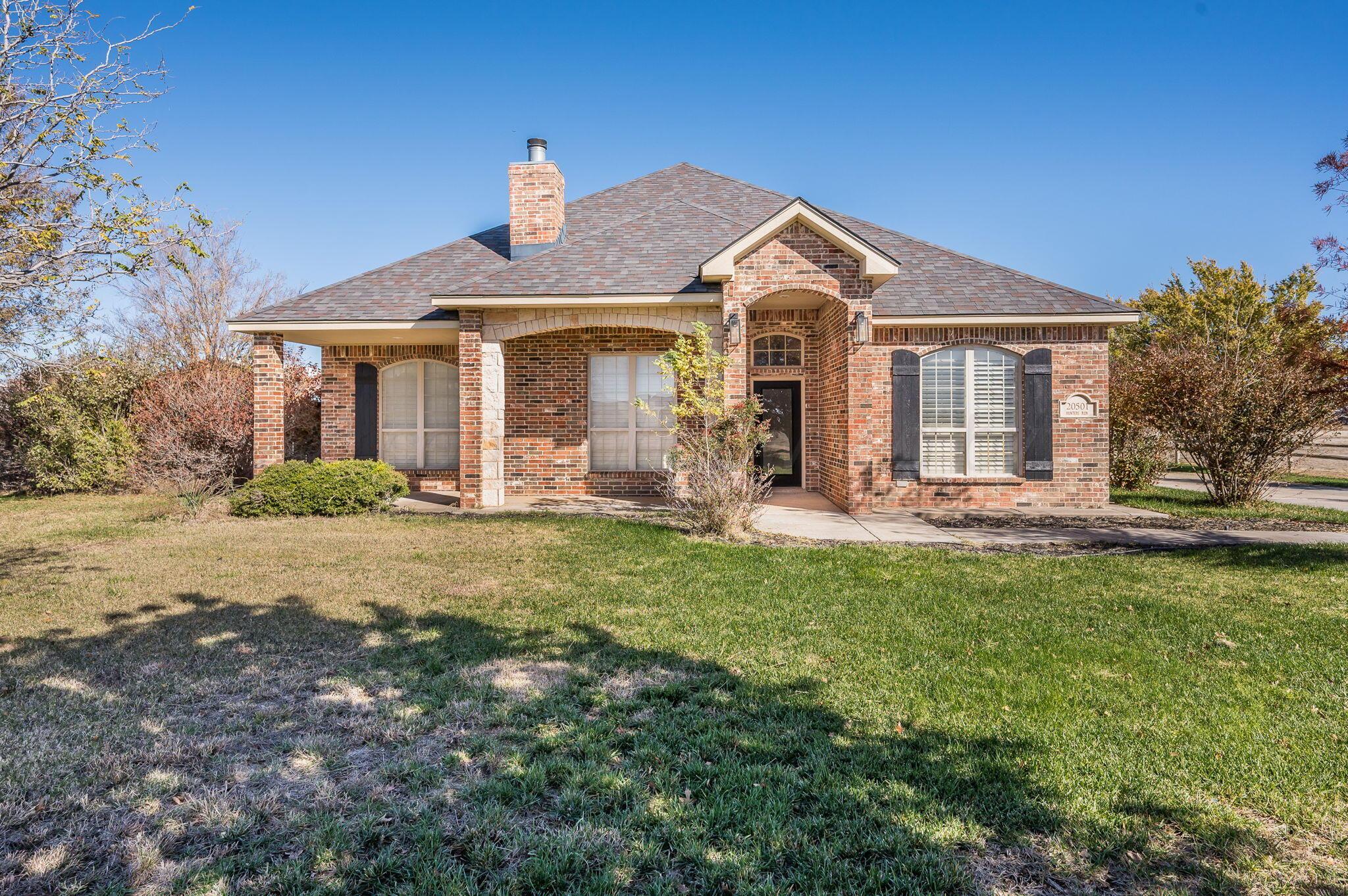 20501 Hunters Run Property Photo