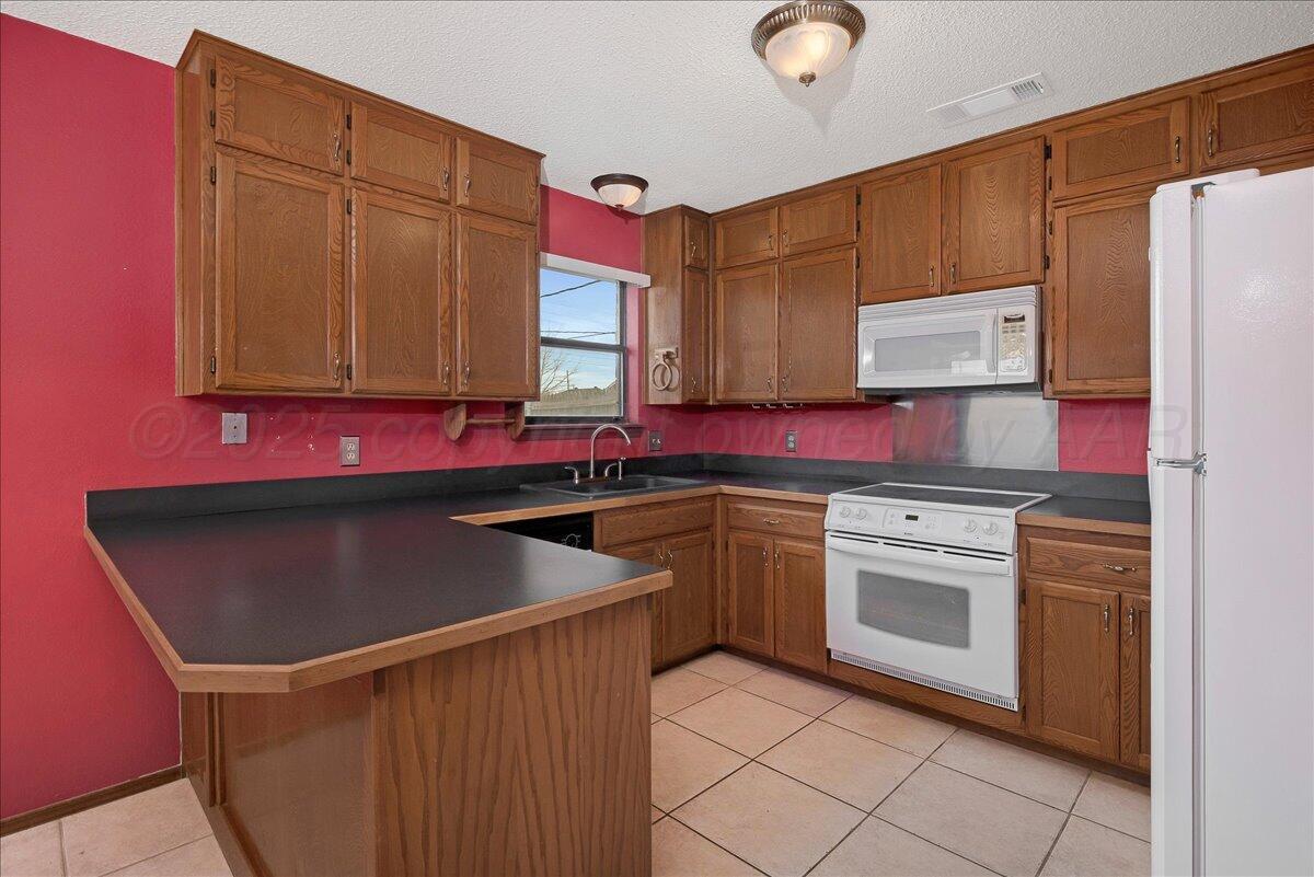 4211 Jamie Trail Property Photo 7