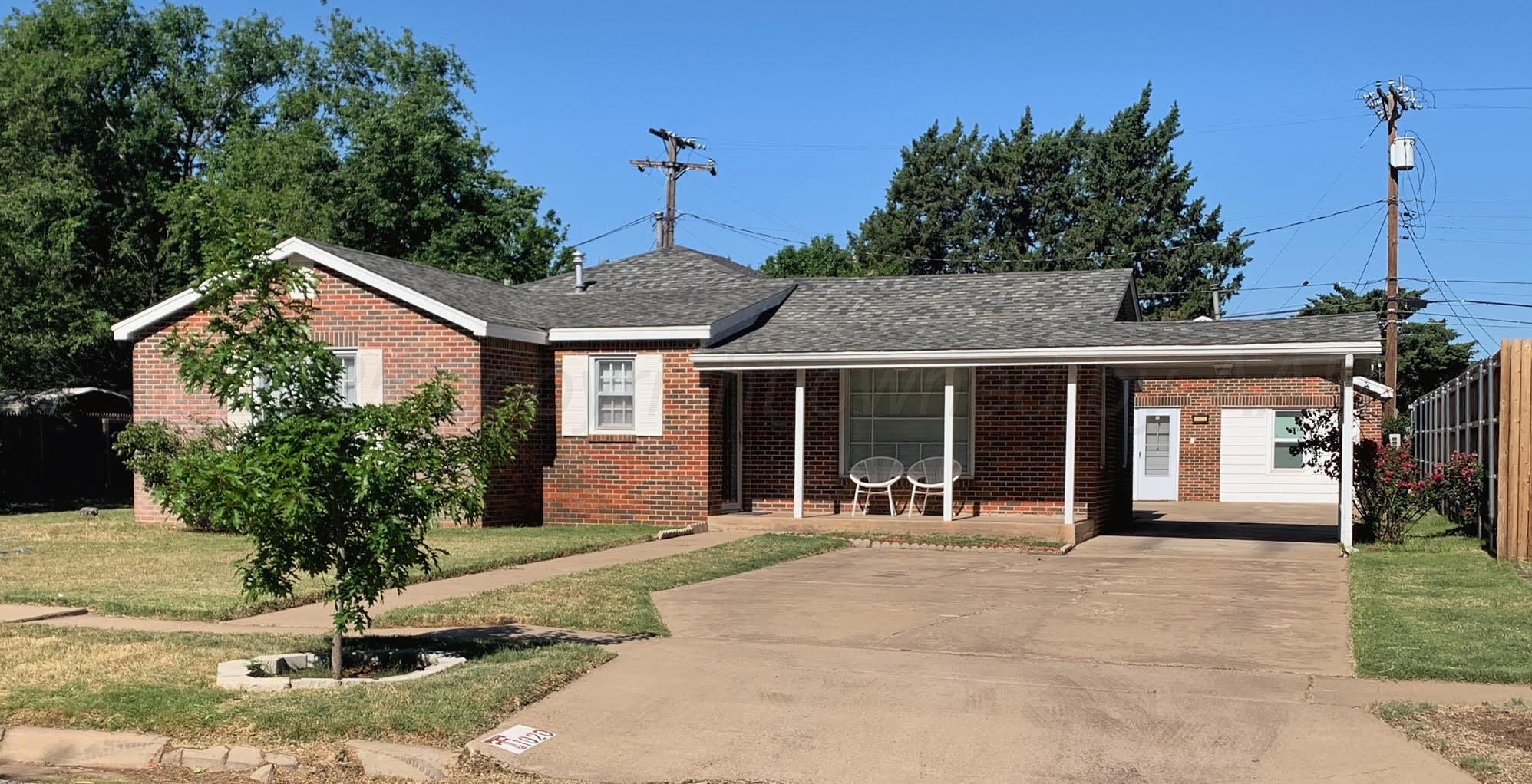 1020 S Bryan Street Property Photo