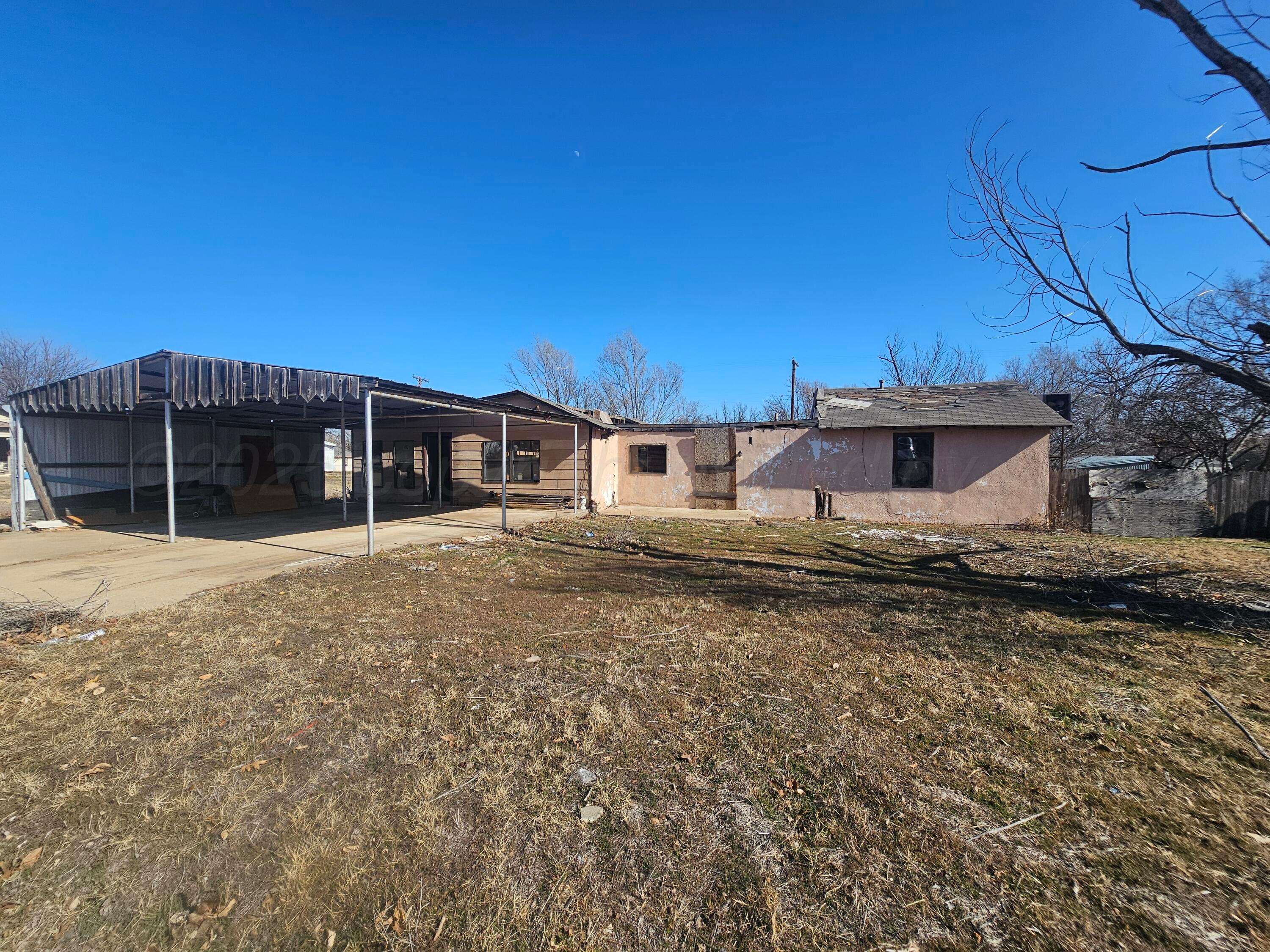 520 Gray Street Property Photo