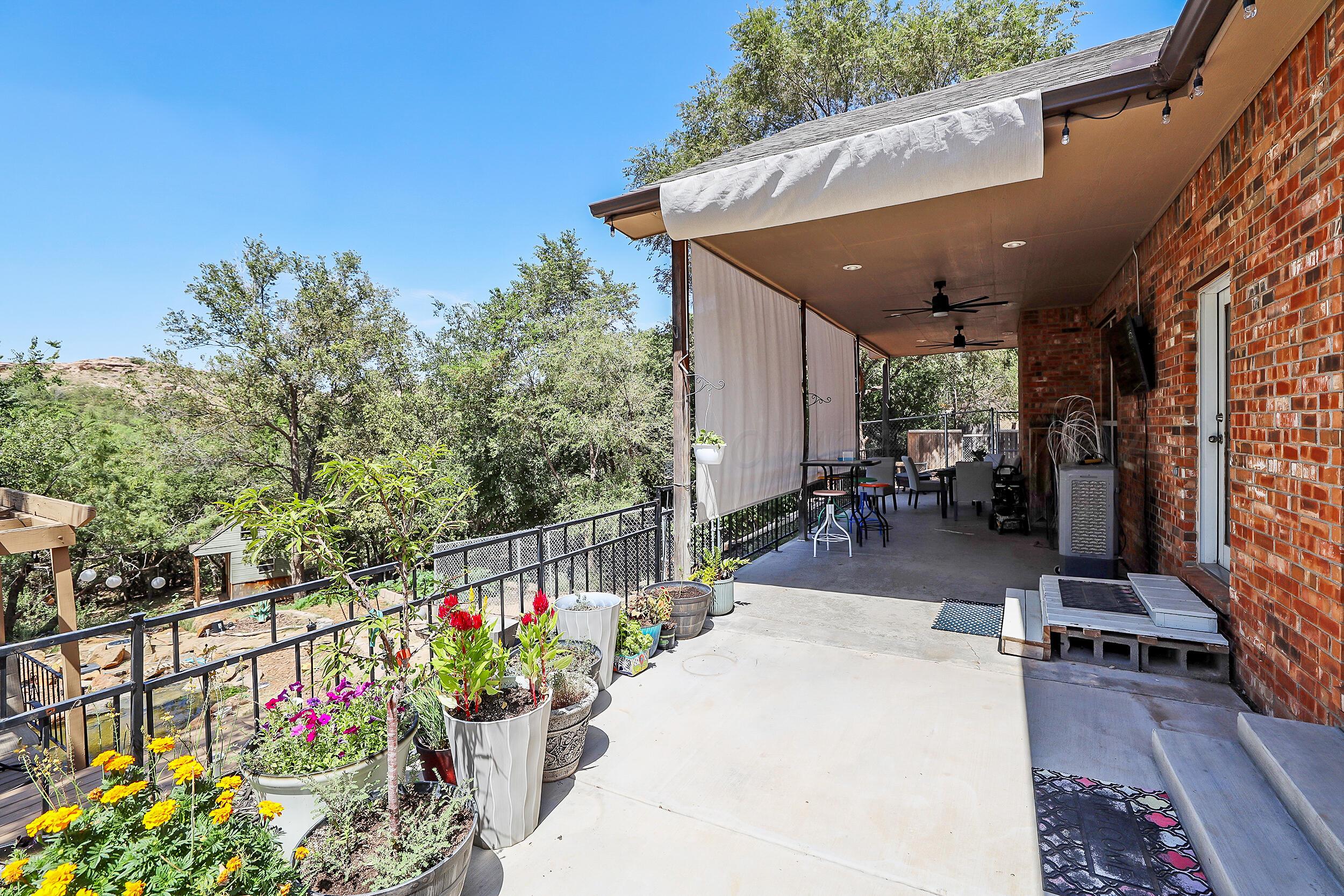 105 Circle View Drive Property Photo 6