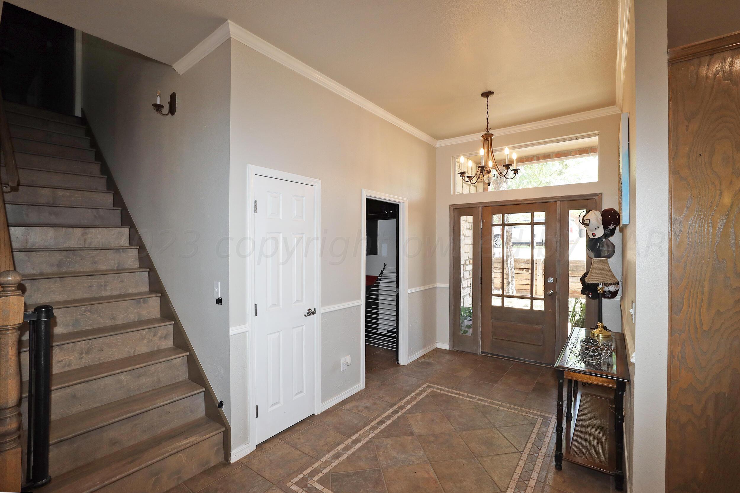 105 Circle View Drive Property Photo 9