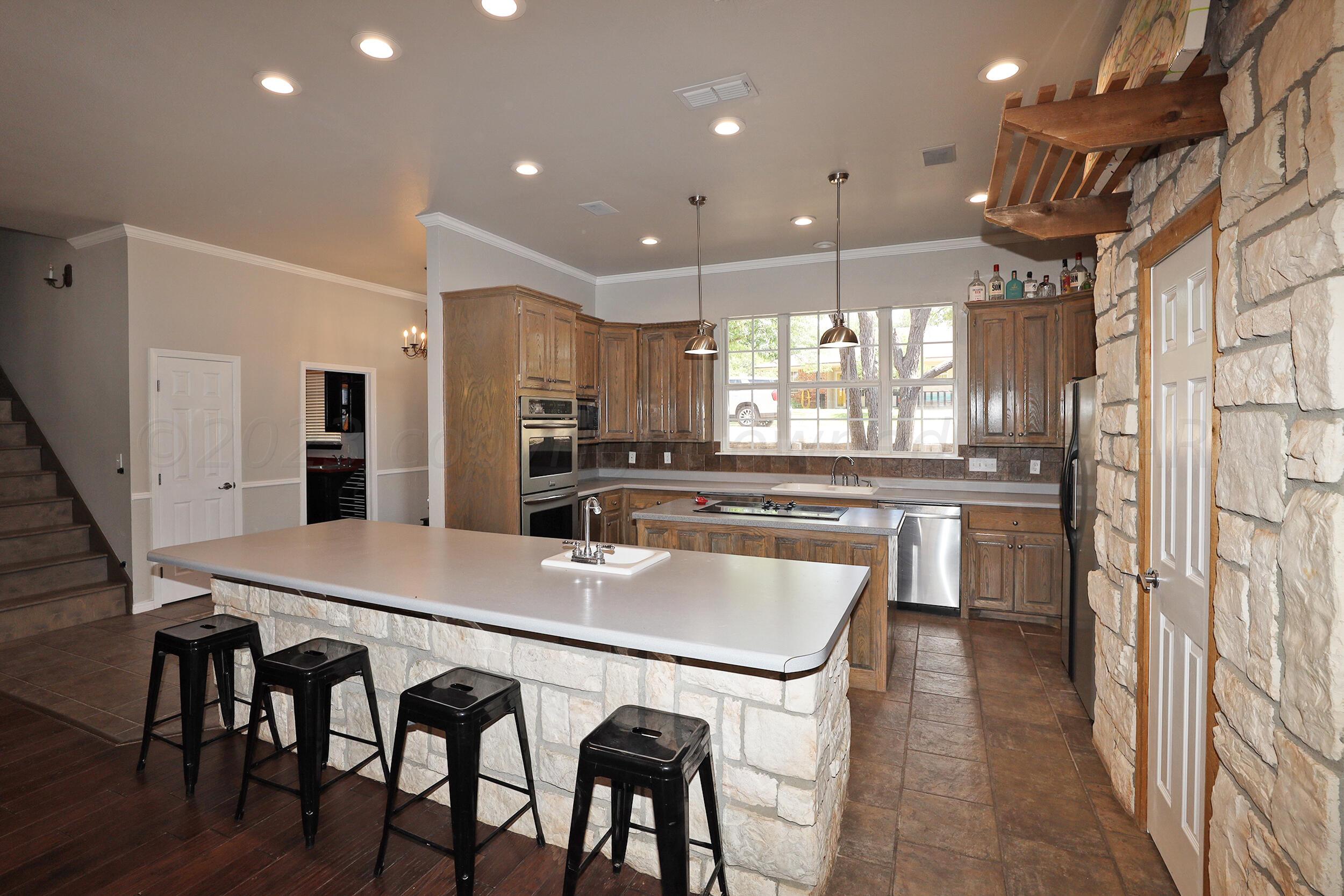 105 Circle View Drive Property Photo 14