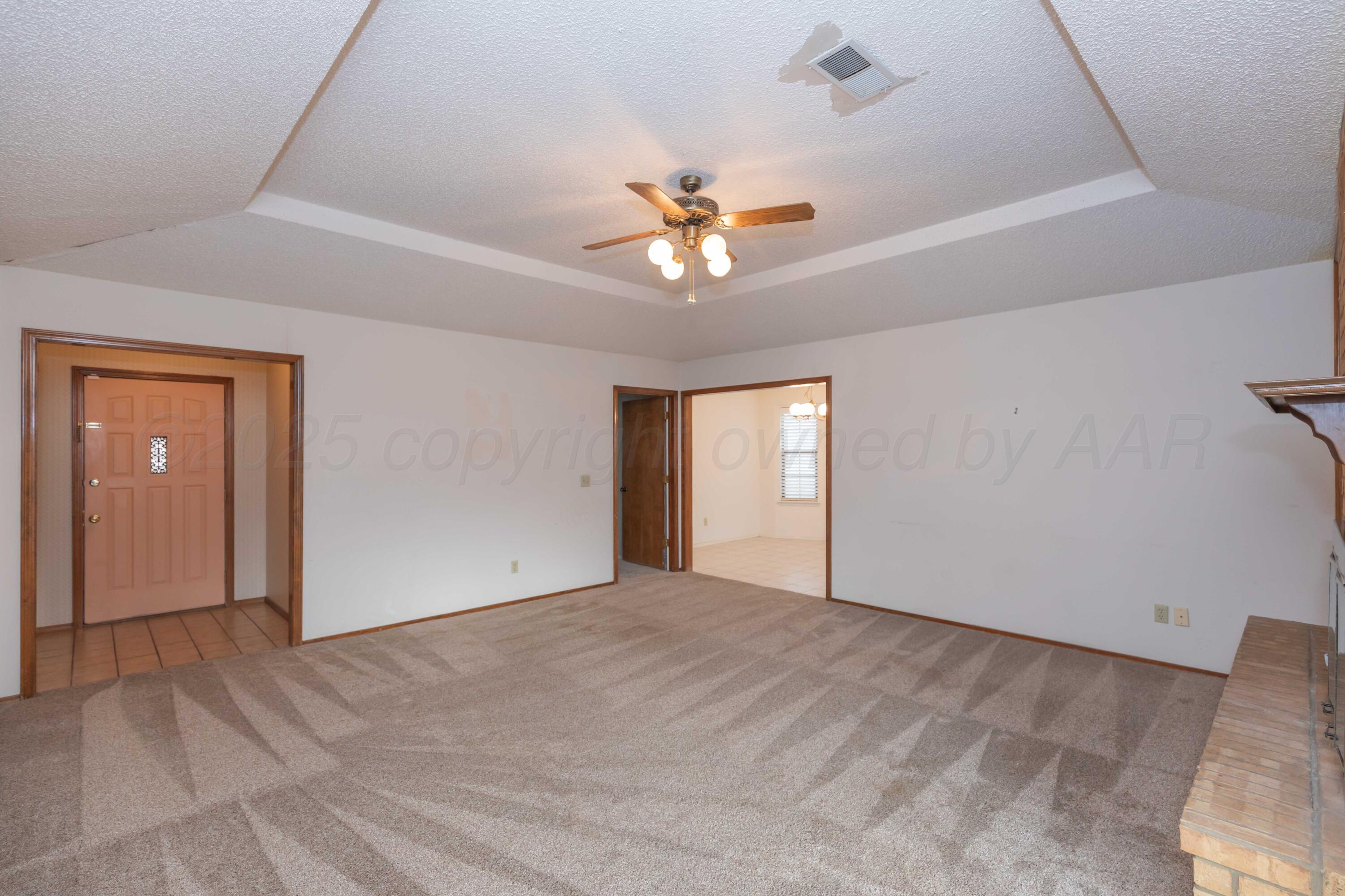 5903 Oakman Drive Property Photo 5