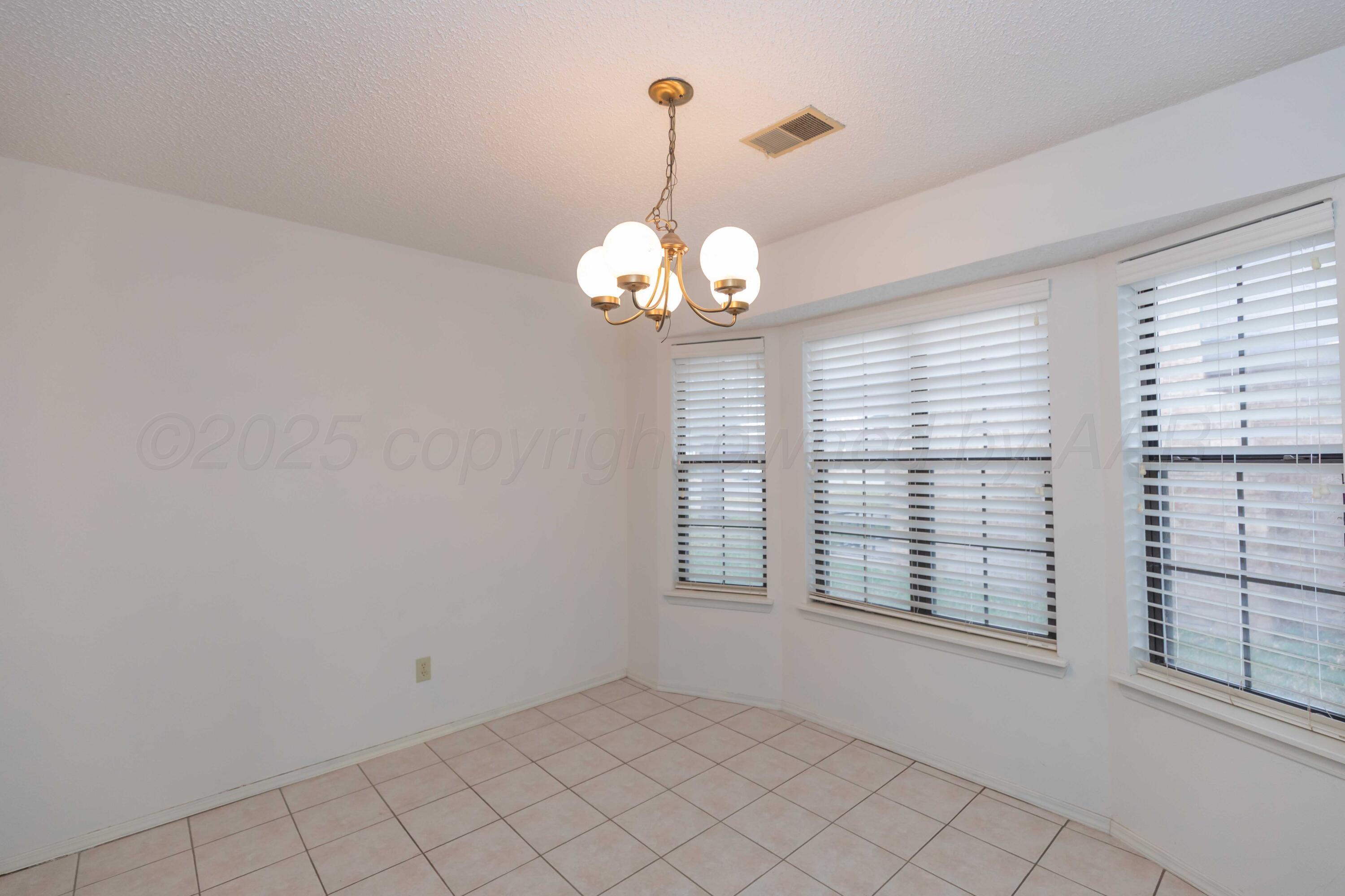 5903 Oakman Drive Property Photo 10