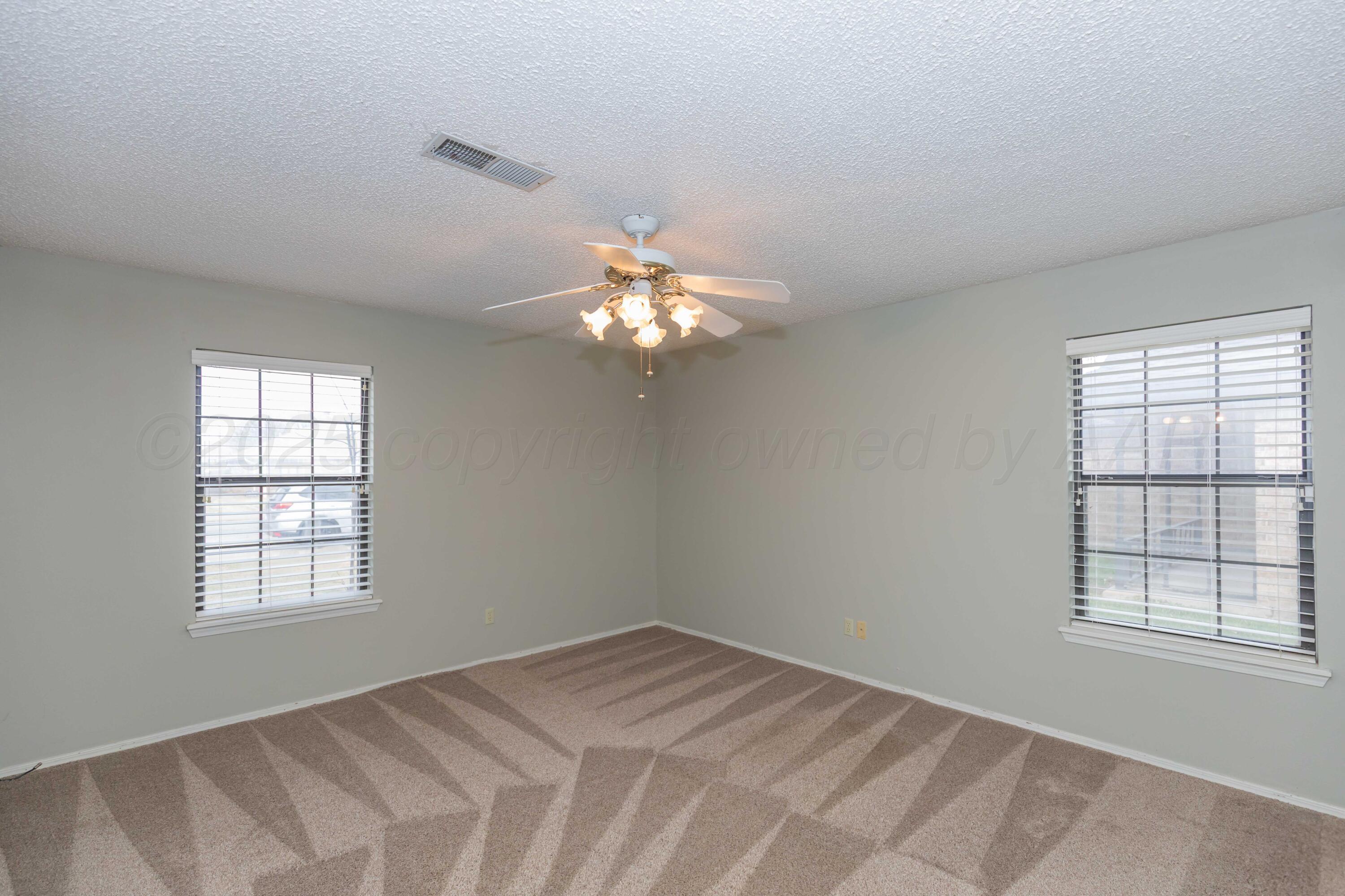 5903 Oakman Drive Property Photo 17