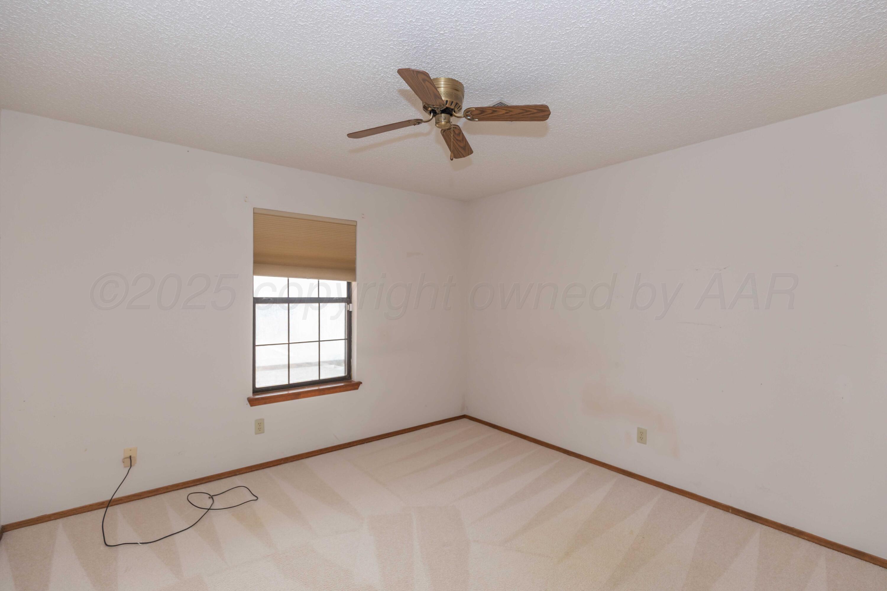 5903 Oakman Drive Property Photo 24