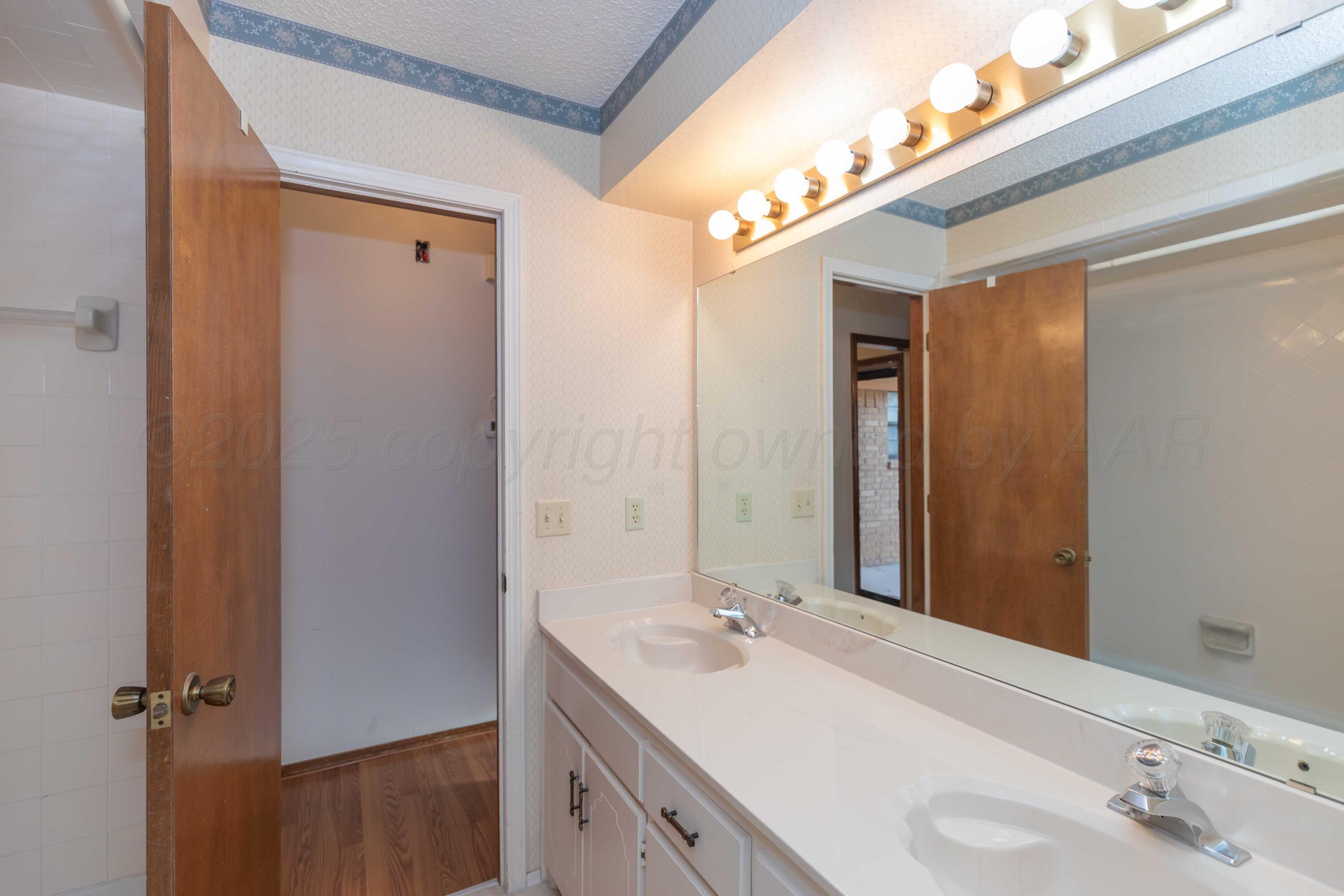 5903 Oakman Drive Property Photo 30