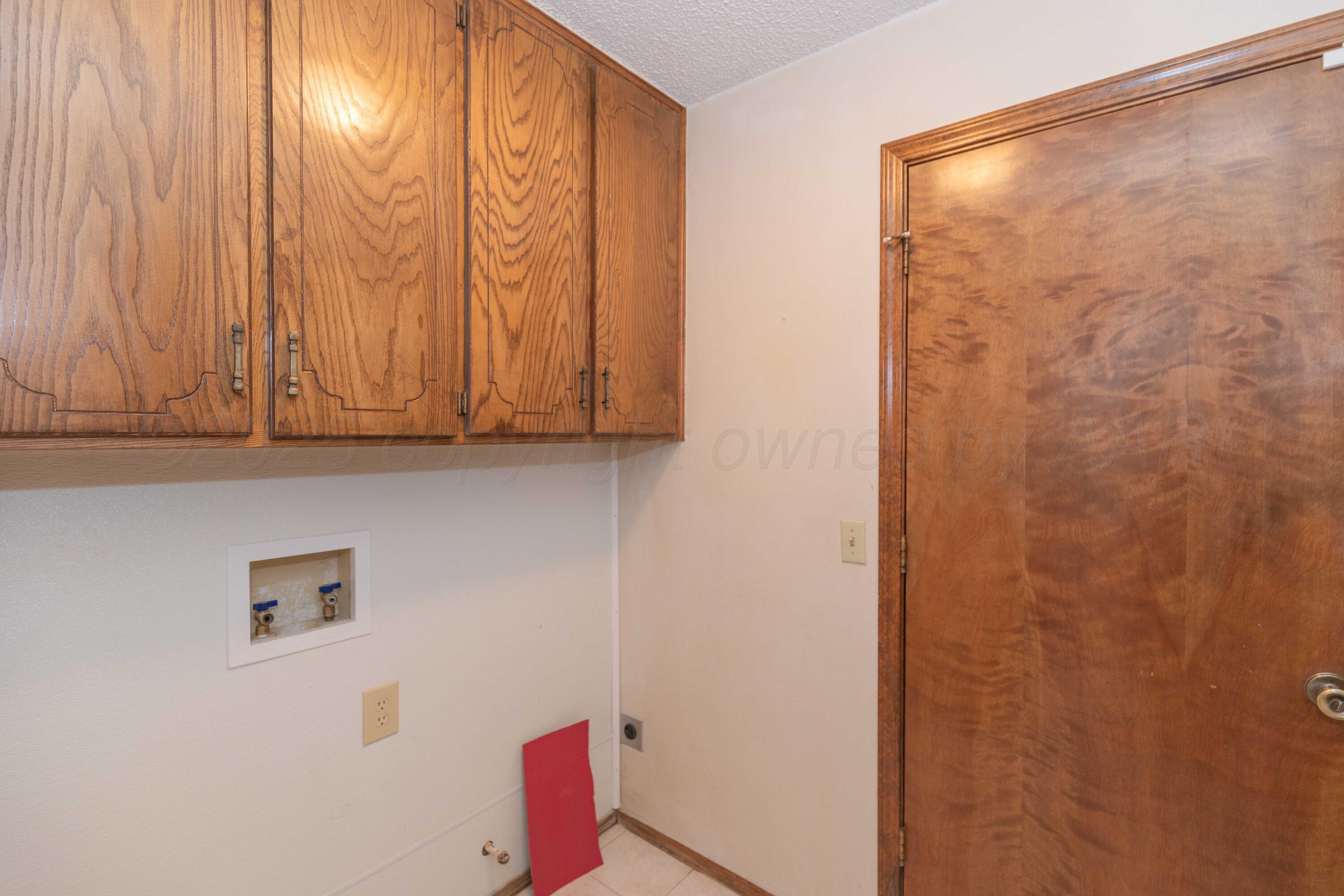 5903 Oakman Drive Property Photo 35